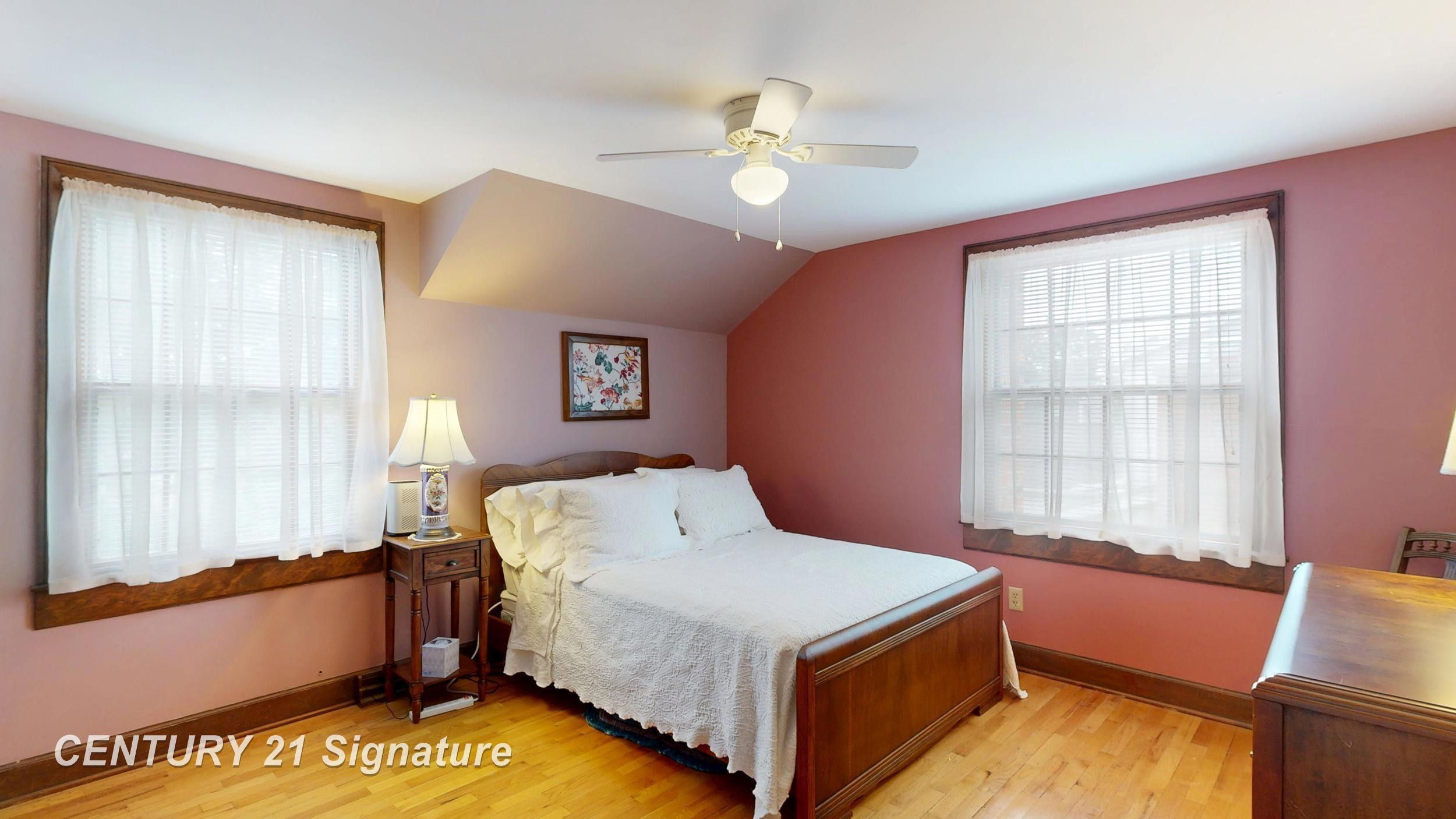212 Cedarwood Drive, Flushing, MI 48433 — Photo 32