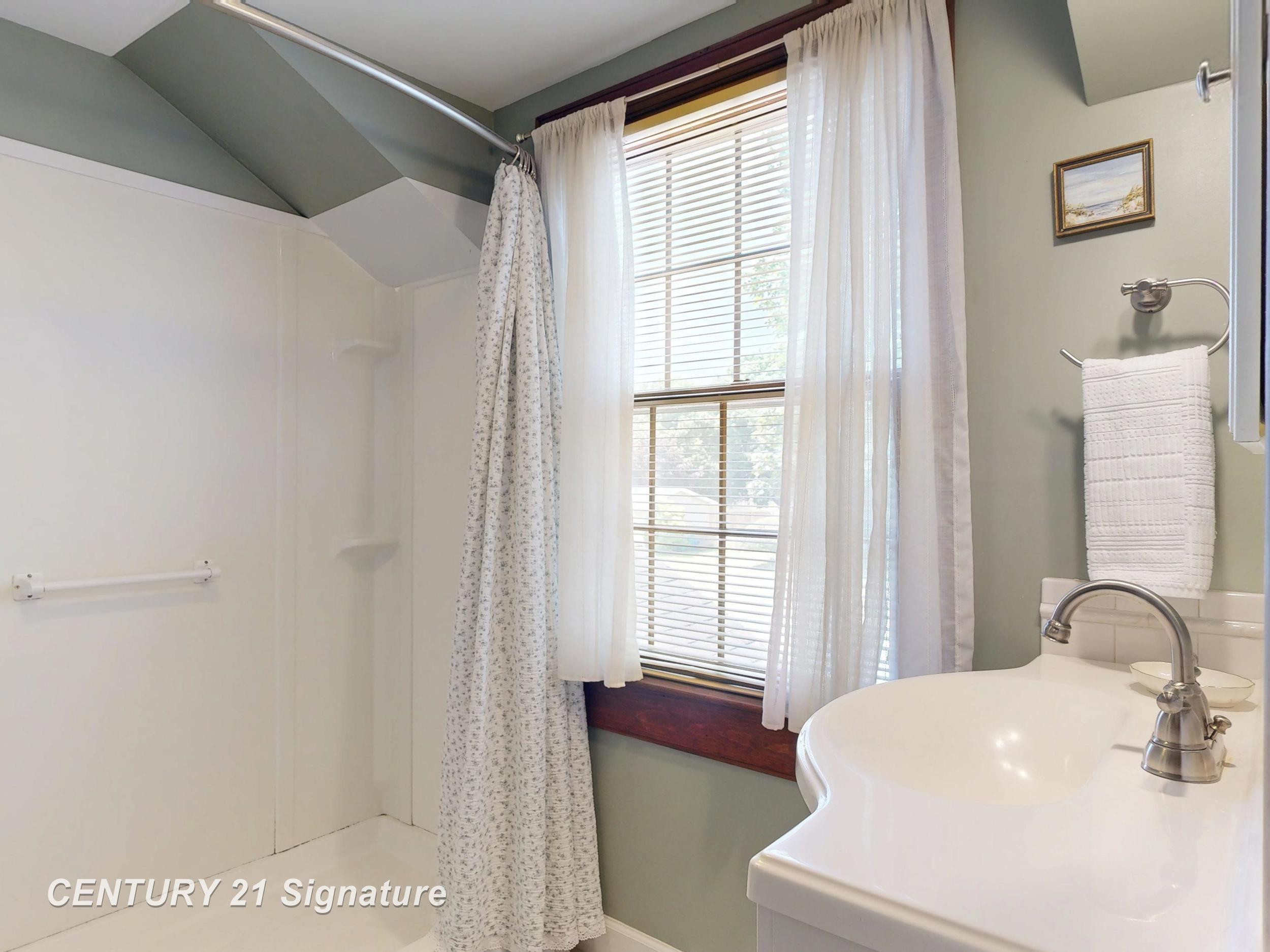 212 Cedarwood Drive, Flushing, MI 48433 — Photo 40