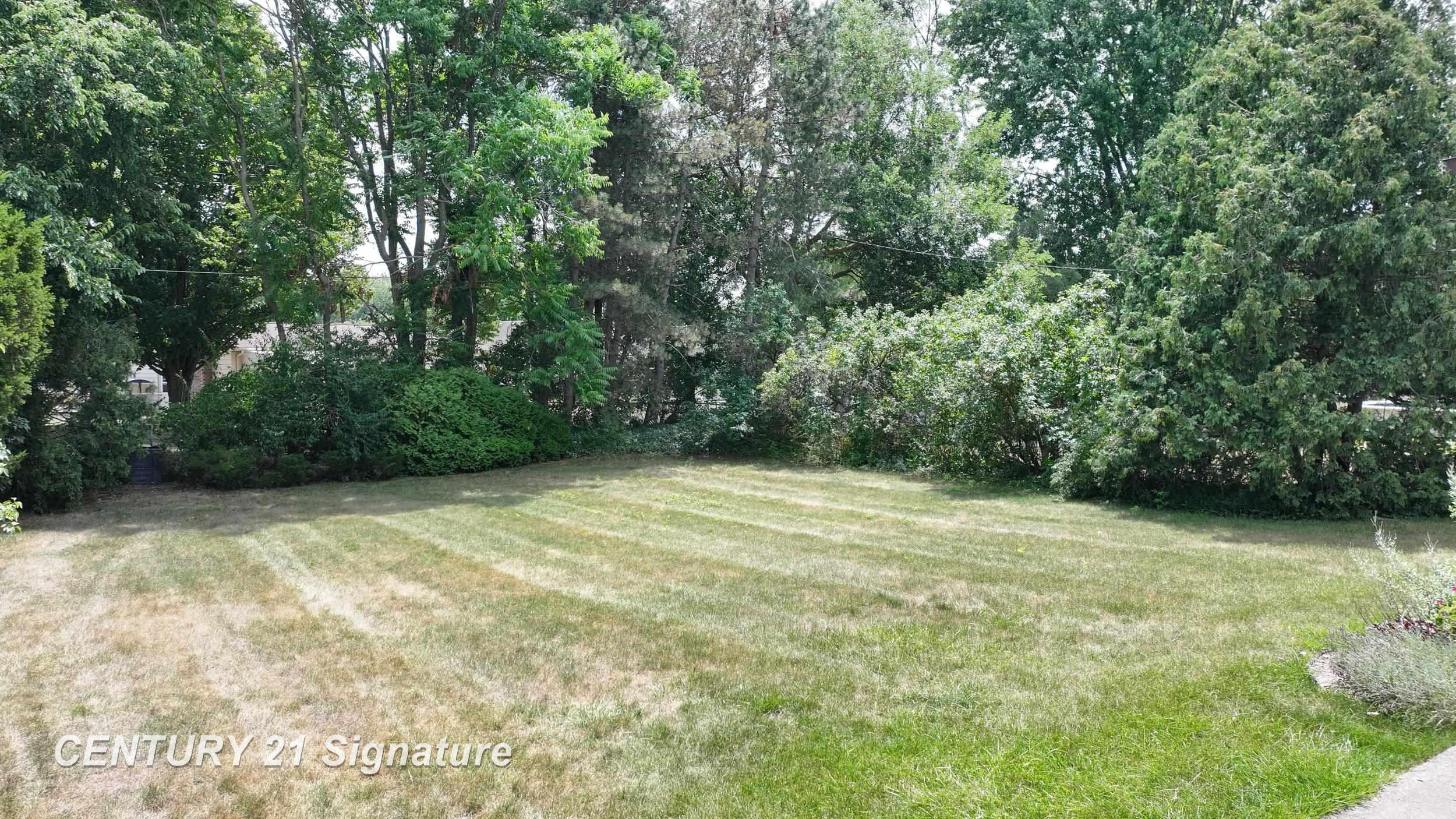 212 Cedarwood Drive, Flushing, MI 48433 — Photo 57