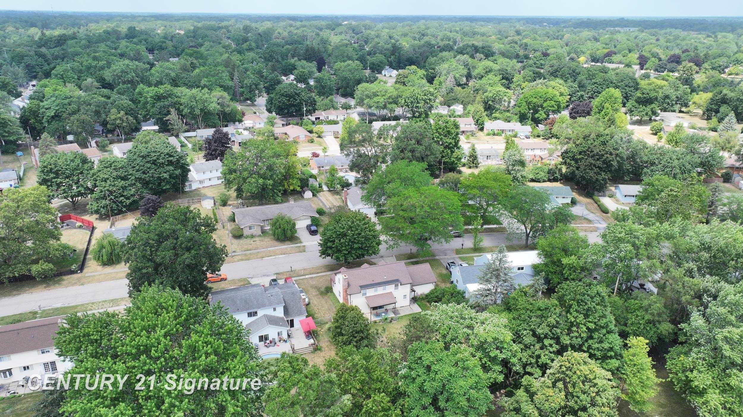 212 Cedarwood Drive, Flushing, MI 48433 — Photo 64
