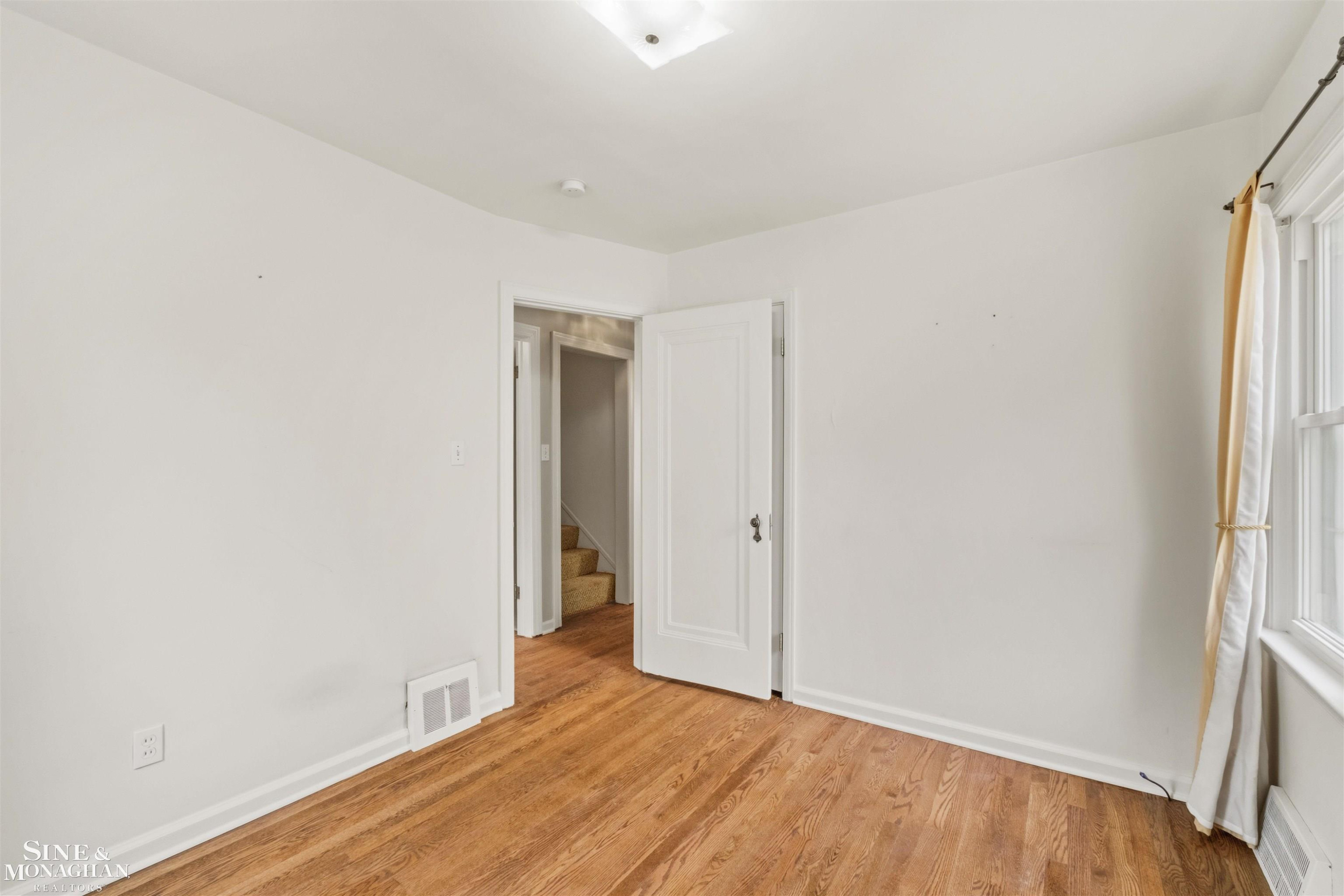 1602 Anita Avenue, Grosse Pointe Woods, MI 48236 — Photo 21