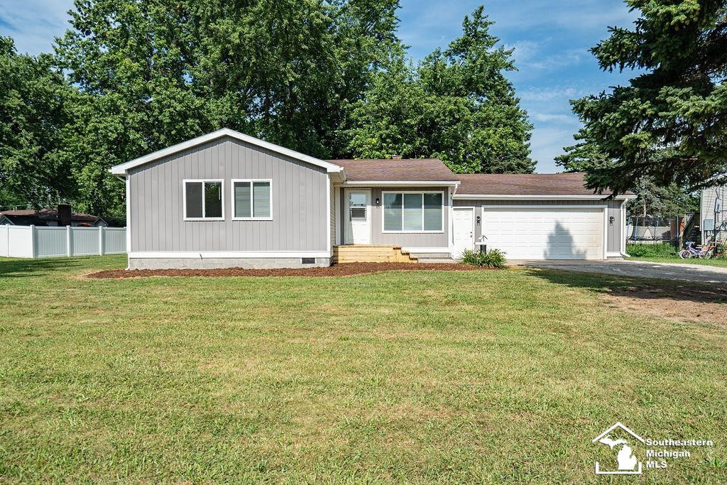 13911 Alton Road, Monroe, MI 48161