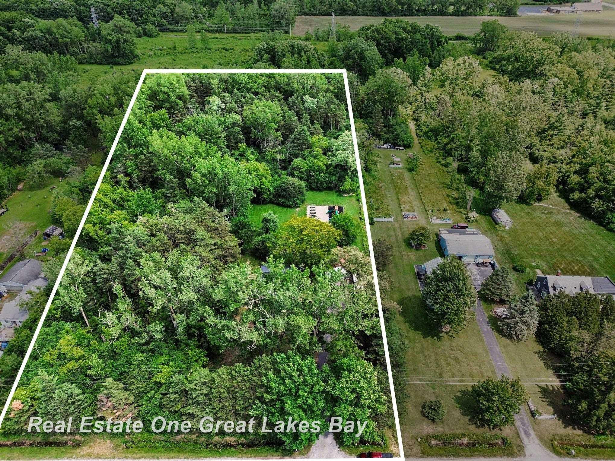 5250 N Center Road, Saginaw, MI 48604 — Photo 27
