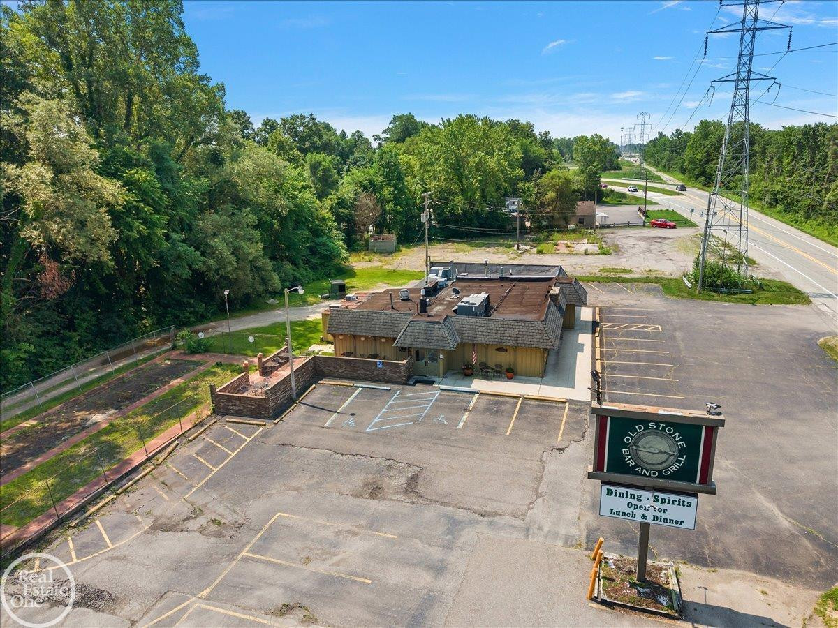 60730 Van Dyke Avenue, MI 48095 — Photo 36