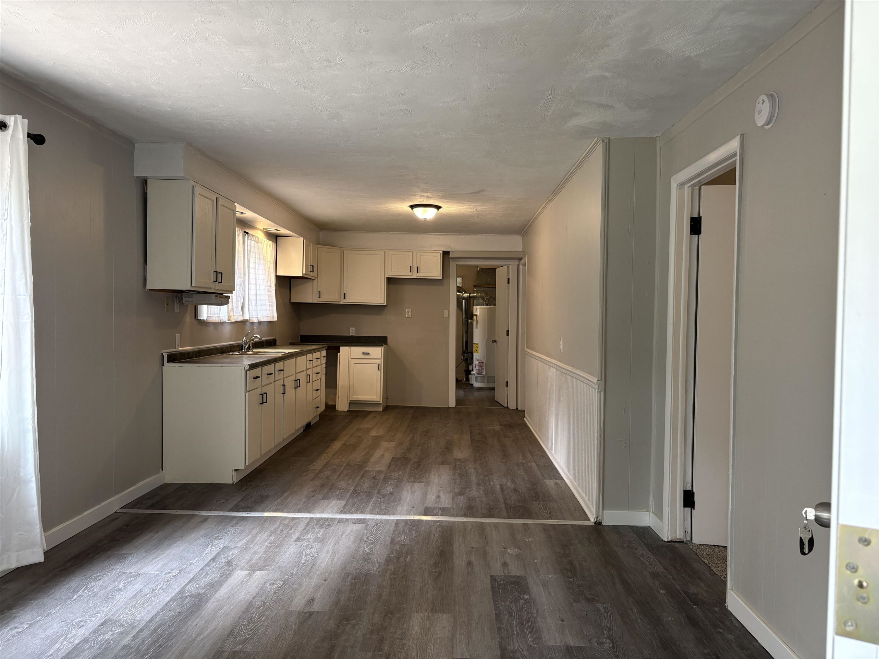 3143 Maywood Drive, Flint, MI 48504 — Photo 8