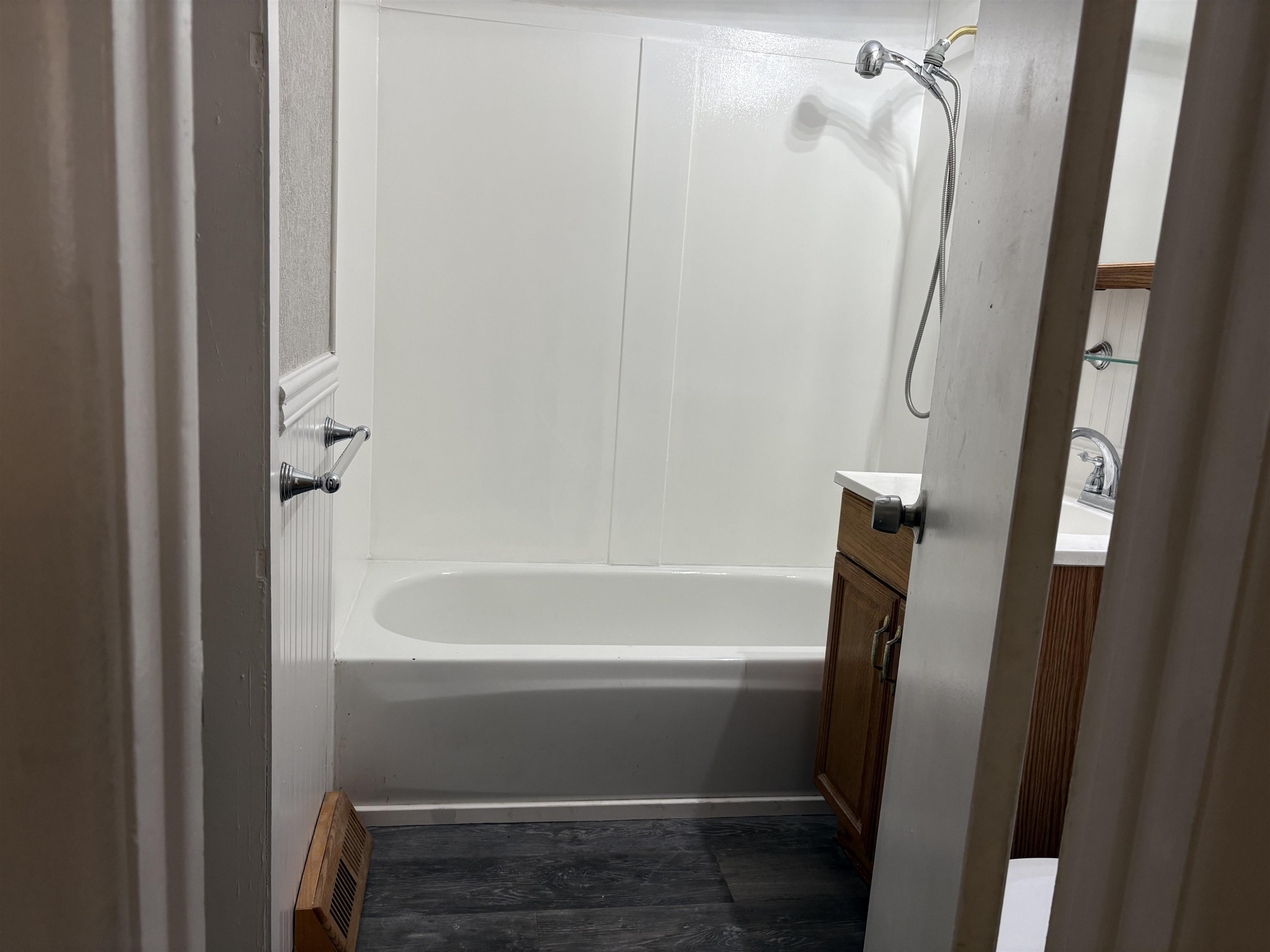 3143 Maywood Drive, Flint, MI 48504 — Photo 18