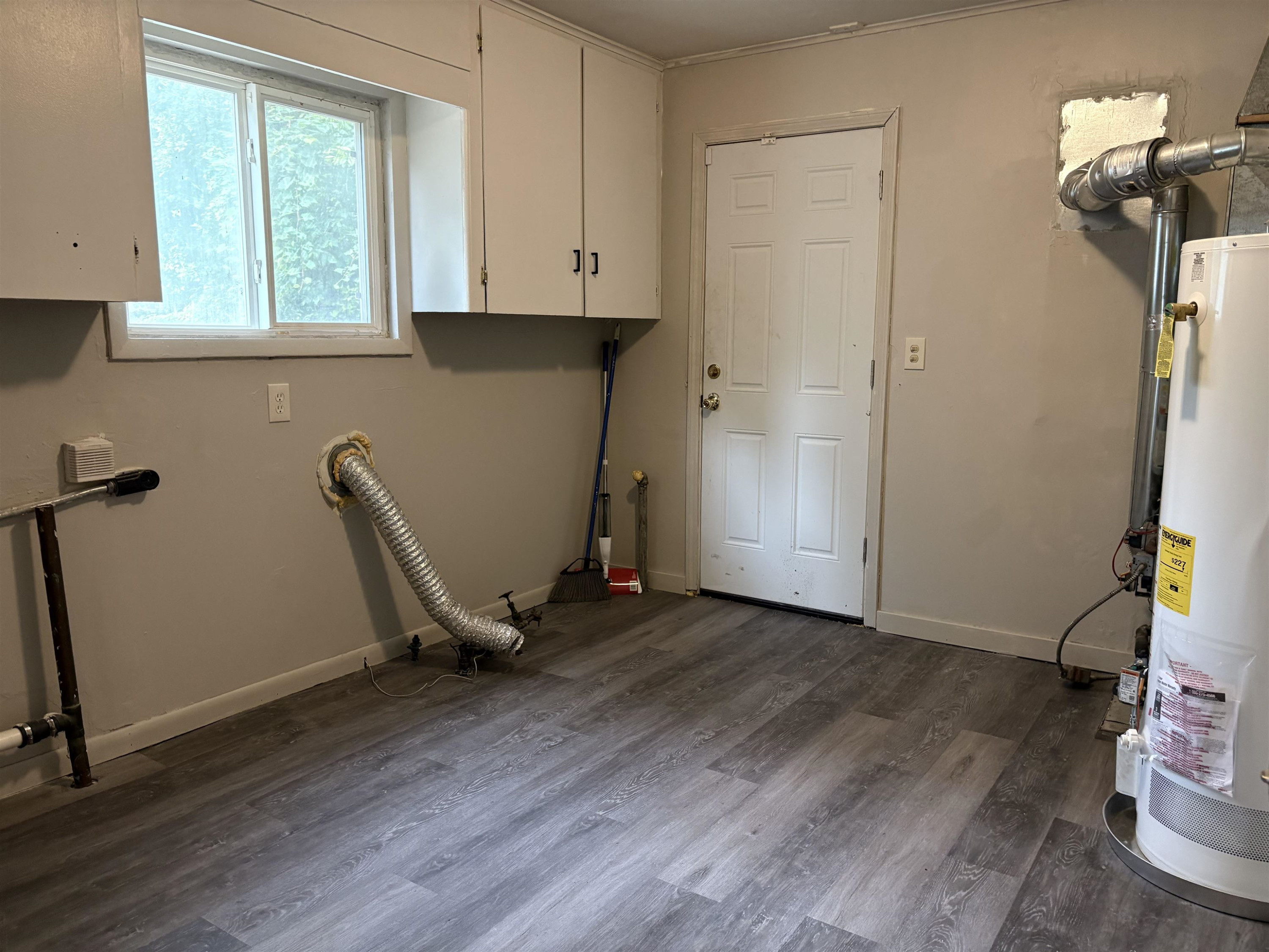 3143 Maywood Drive, Flint, MI 48504 — Photo 19