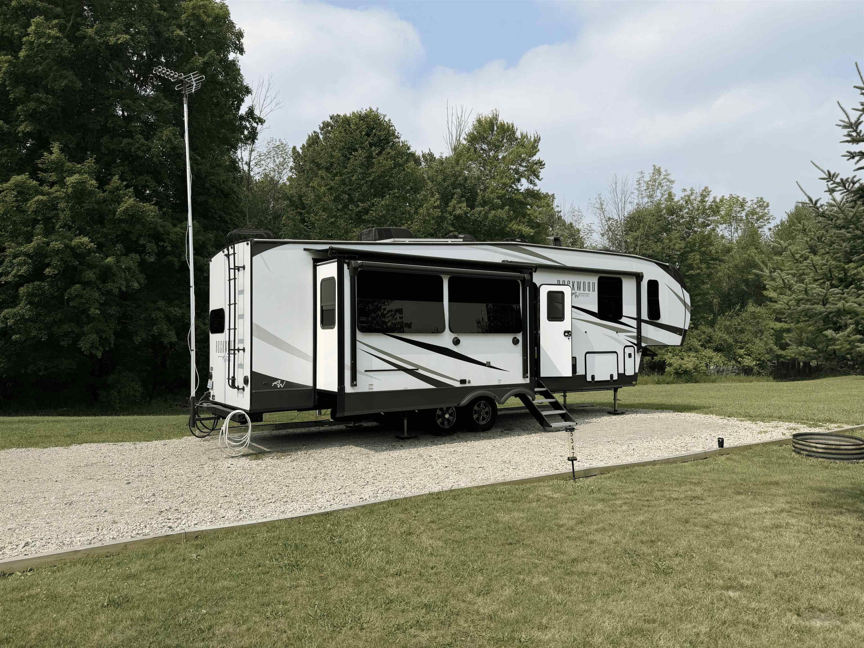5347 Dover Way, Gladwin, MI 48624