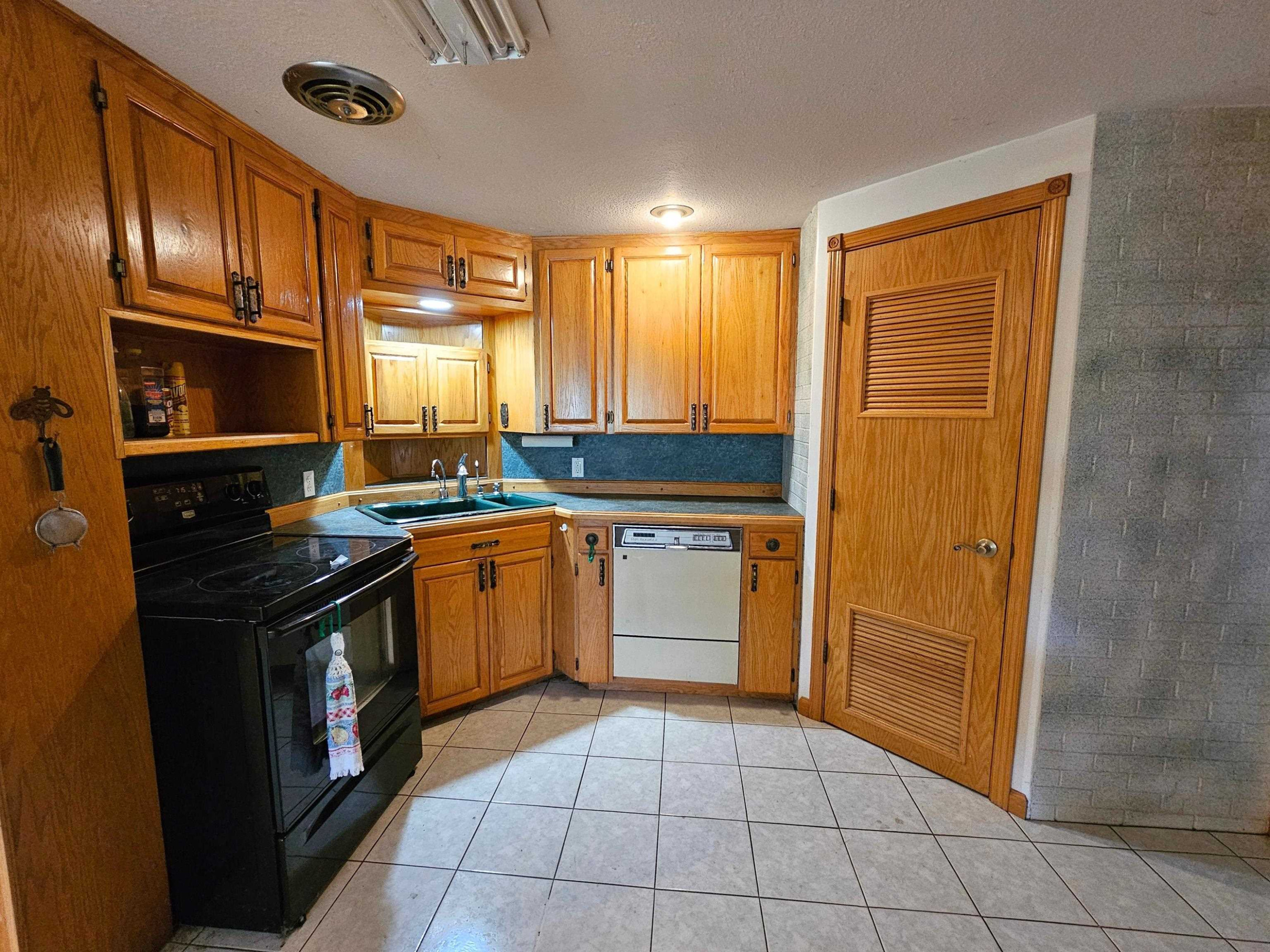 1143 W Wilson Road, Clio, MI 48420 — Photo 18