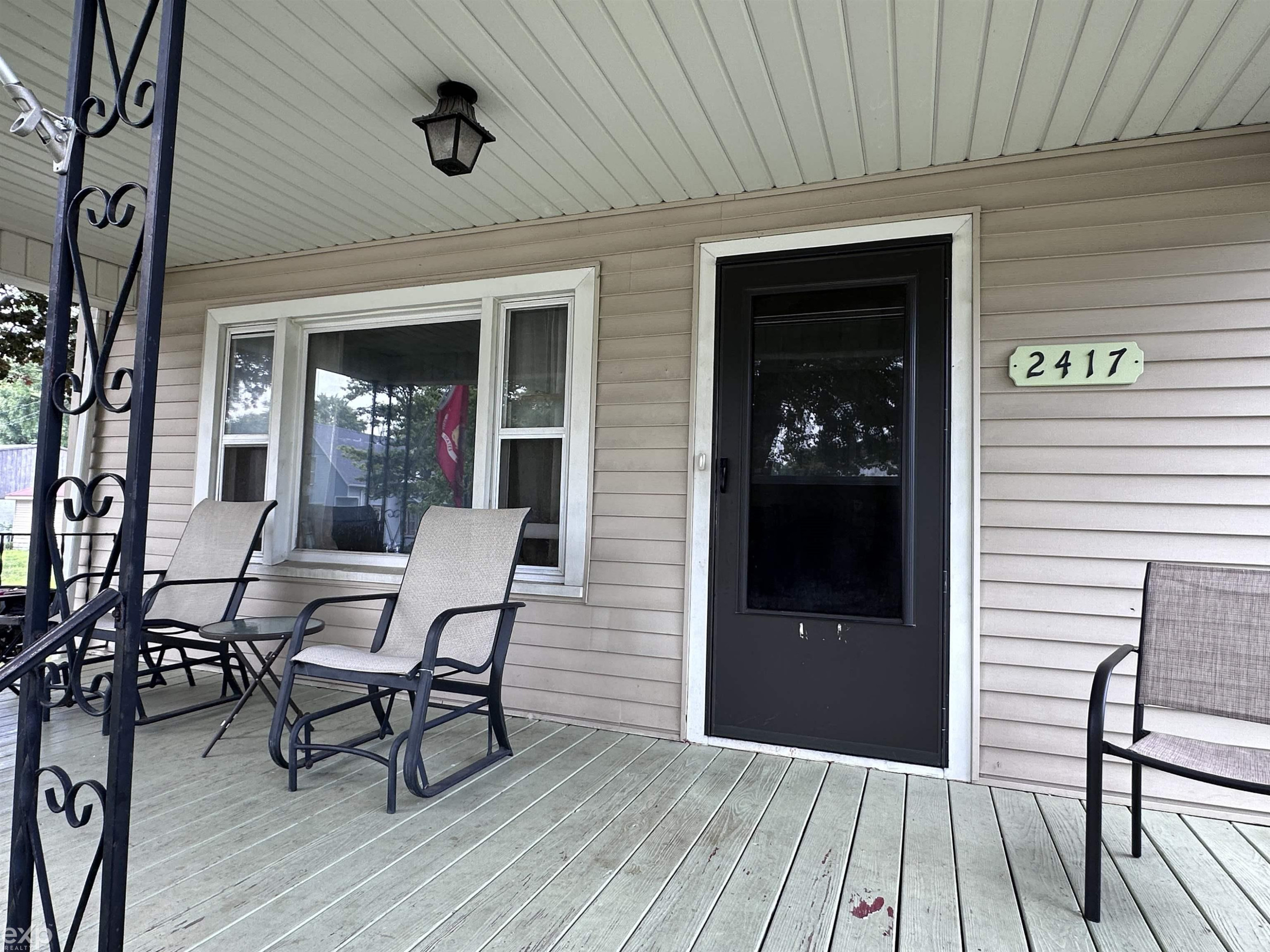 2417 Division Street, Port Huron, MI — Photo 9