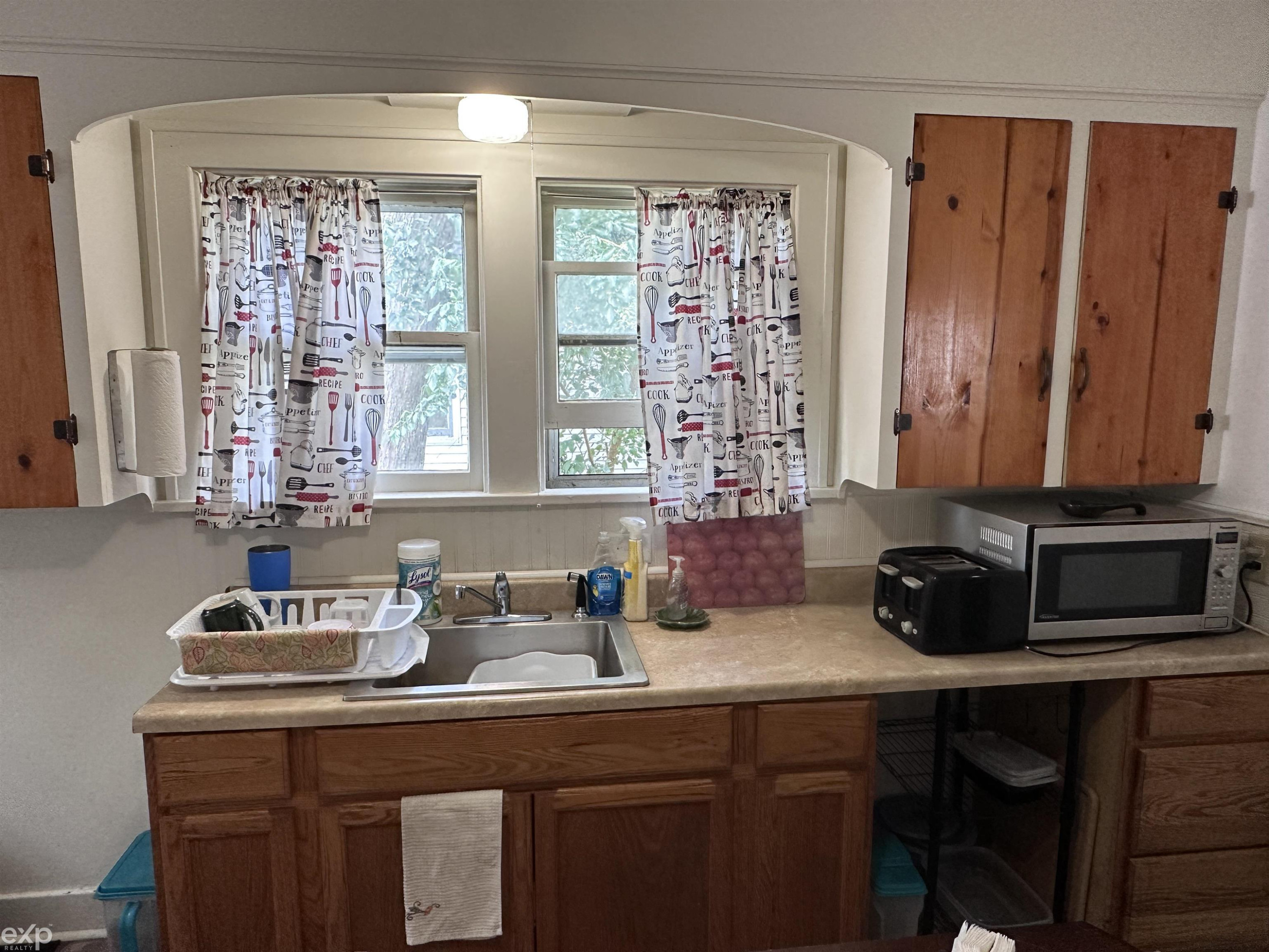 2417 Division Street, Port Huron, MI — Photo 22