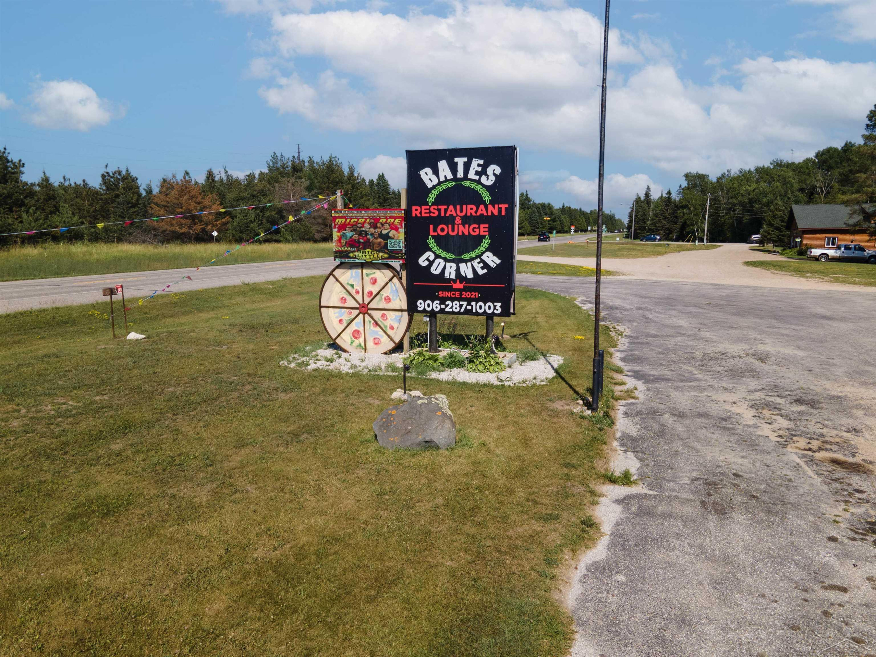 W16431 US-2 Highway - Photo 2