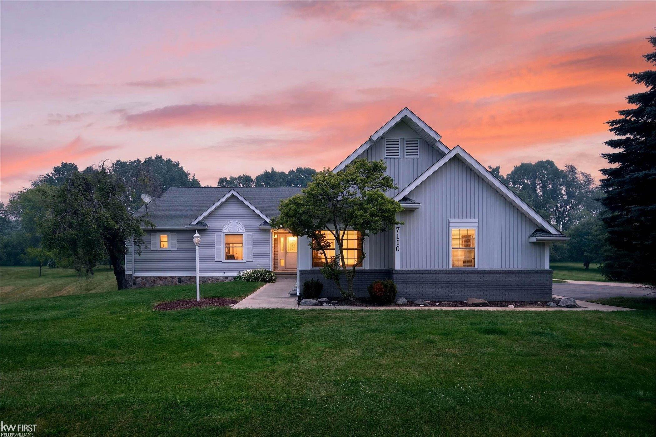 7110 Granger Drive, Howell, MI 48855