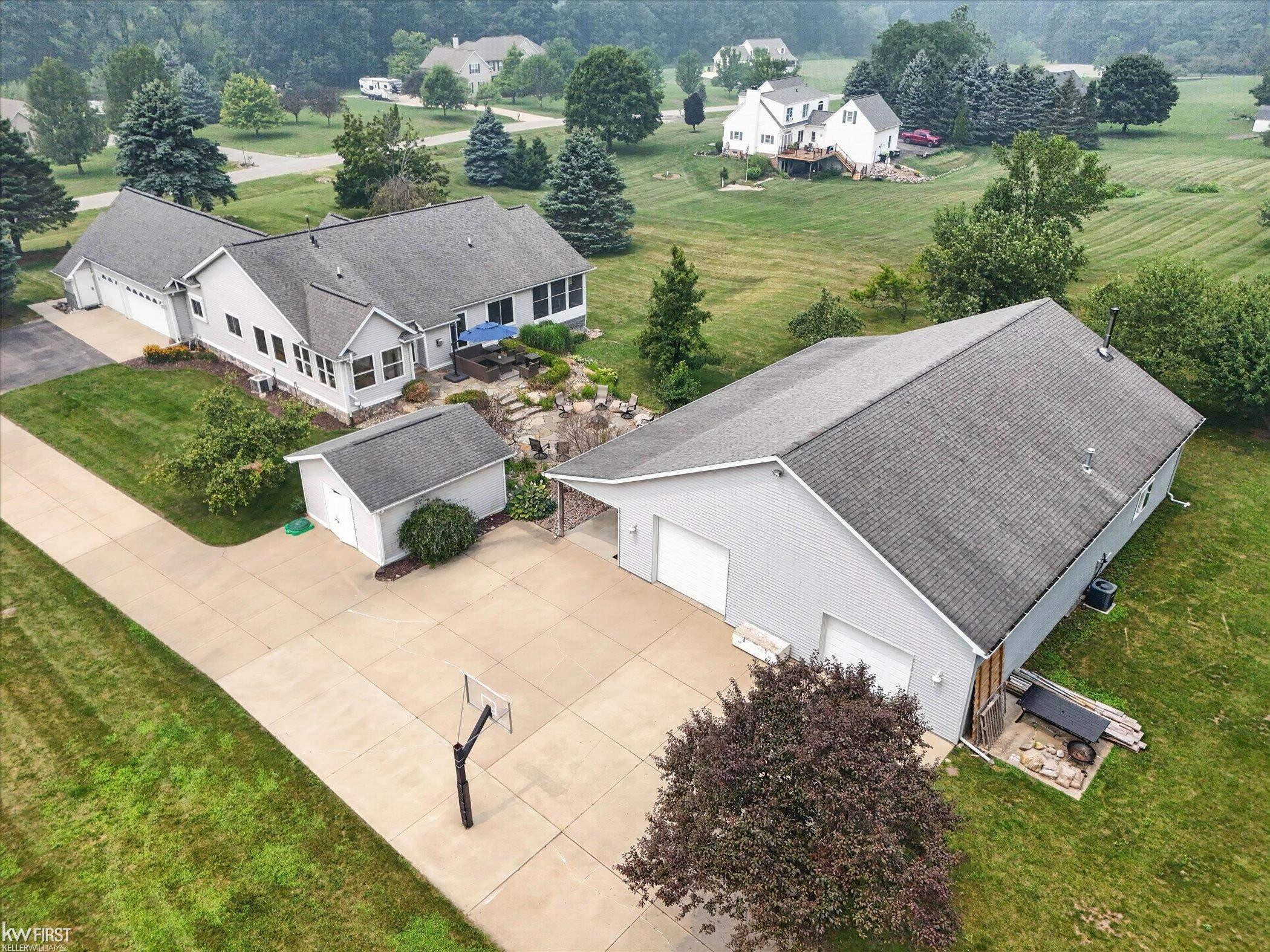 7110 Granger Drive, Howell, MI 48855 — Photo 2