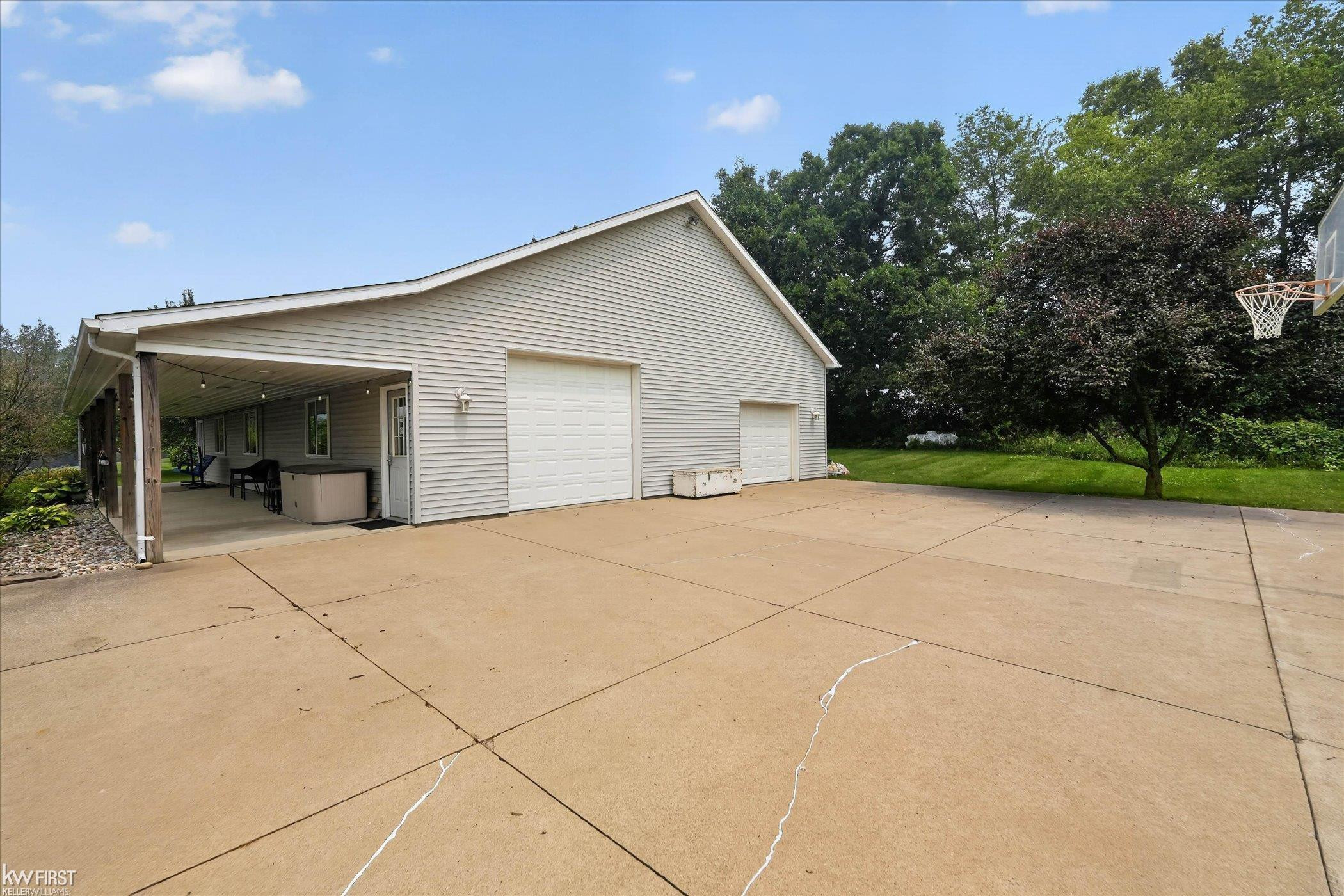 7110 Granger Drive, Howell, MI 48855 — Photo 11