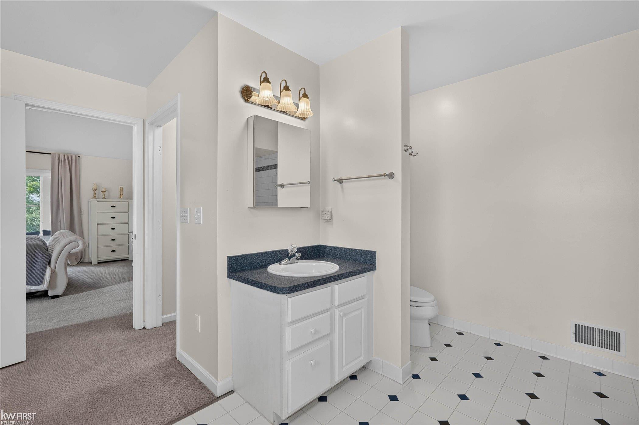 7110 Granger Drive, Howell, MI 48855 — Photo 35
