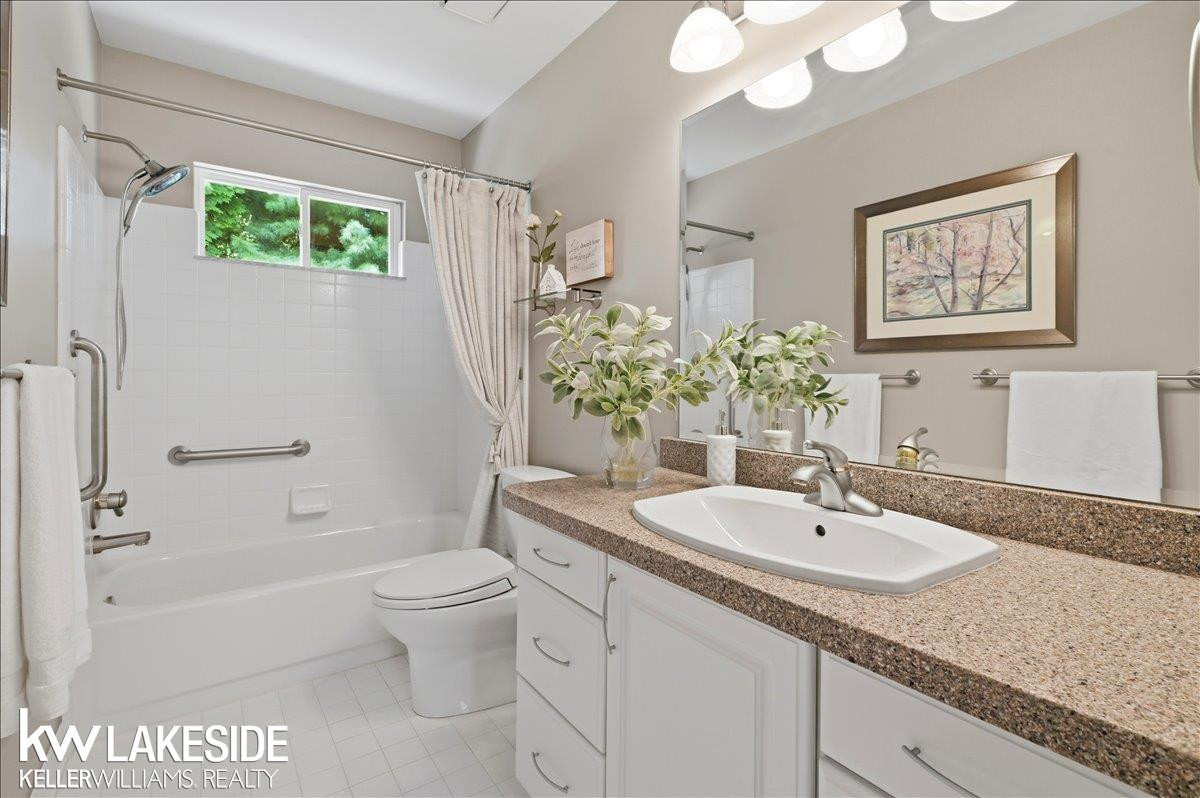 20647 PARKPLACE Lane, Clinton Twp, MI 48036 — Photo 22