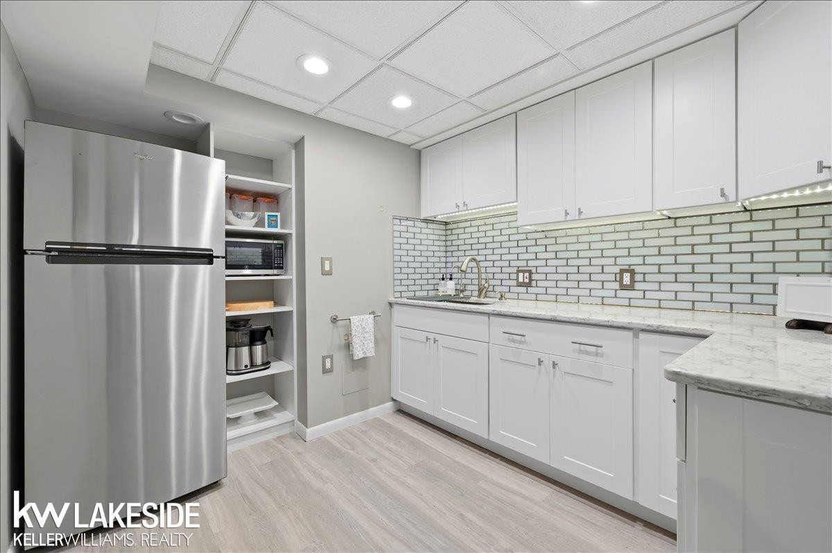 20647 PARKPLACE Lane, Clinton Twp, MI 48036 — Photo 30