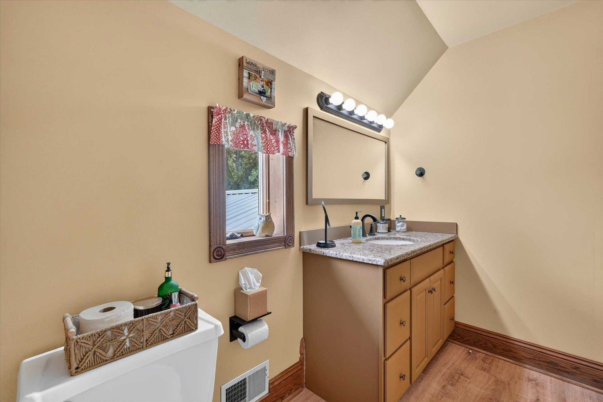 18500 Stuart Road, Chesaning, MI 48616 — Photo 32