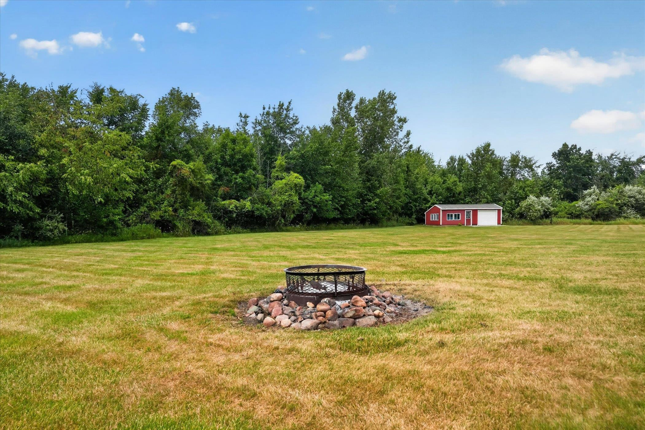 18500 Stuart Road, Chesaning, MI 48616 — Photo 47