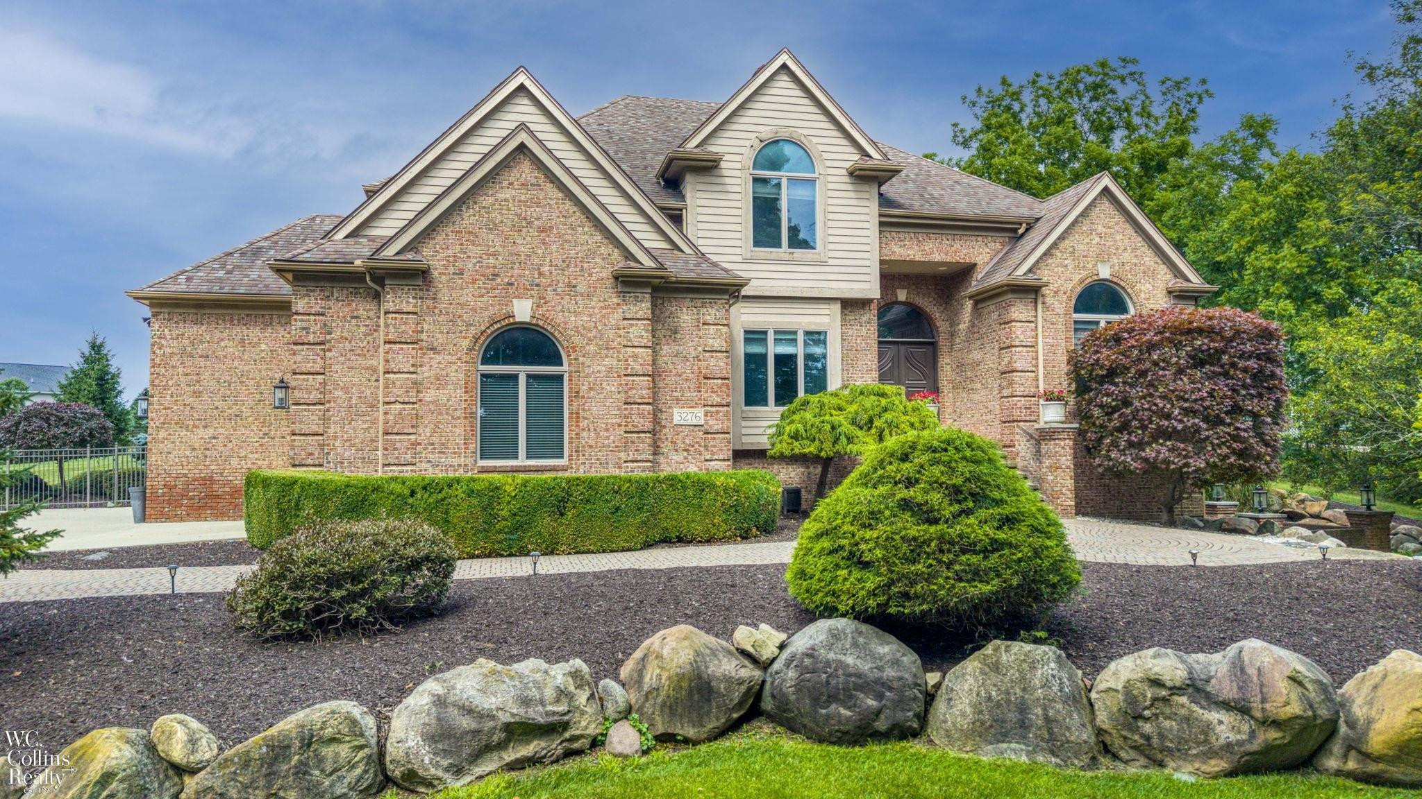 3276 Kern Road, Lake Orion, MI