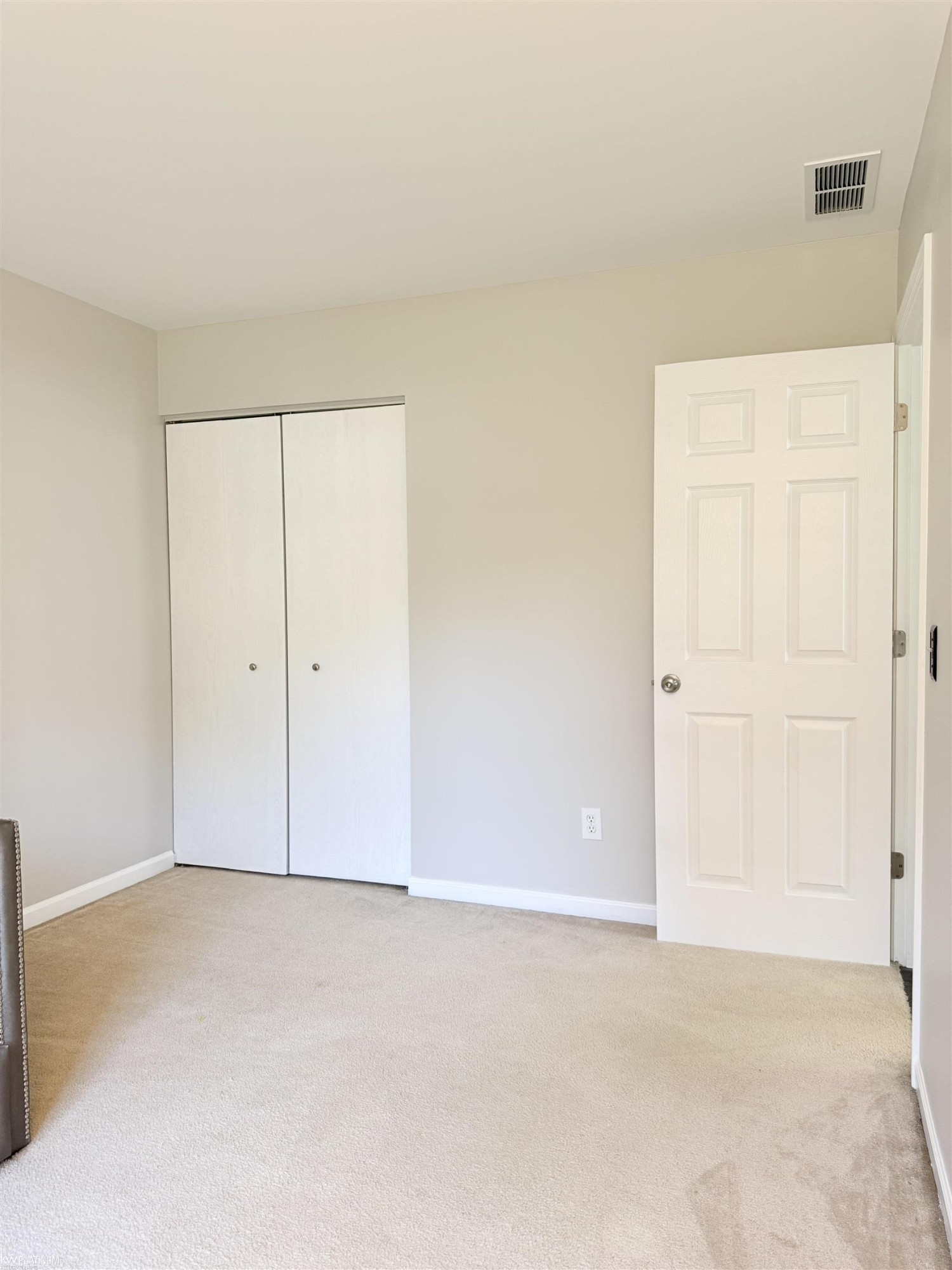 3290 Sapphire Lane, MI 48059 — Photo 14
