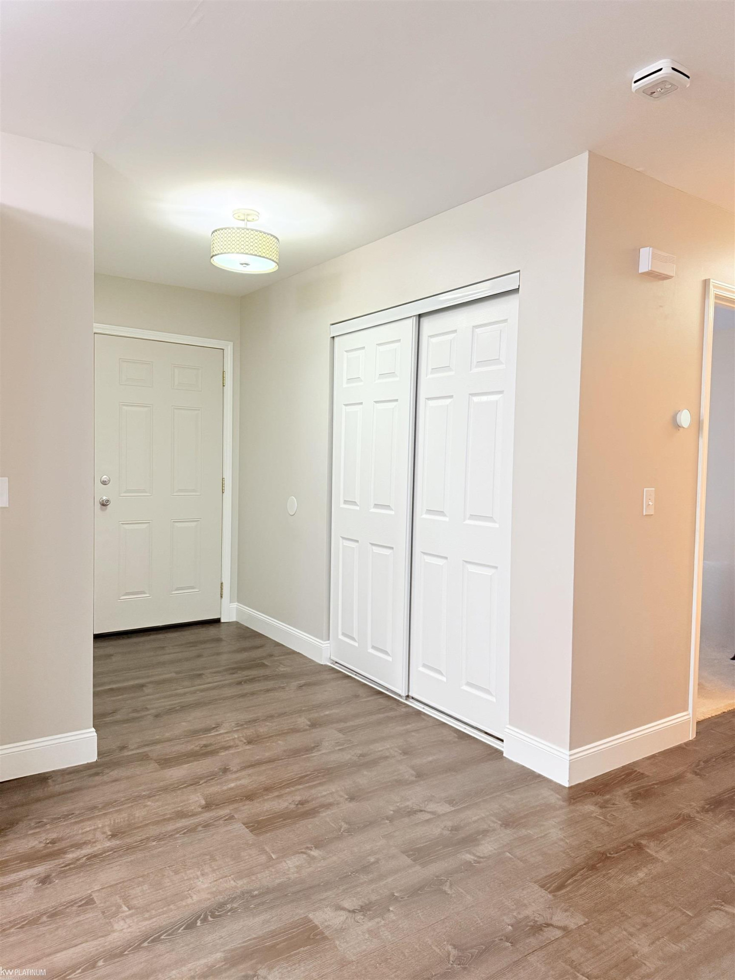 3290 Sapphire Lane, MI 48059 — Photo 17