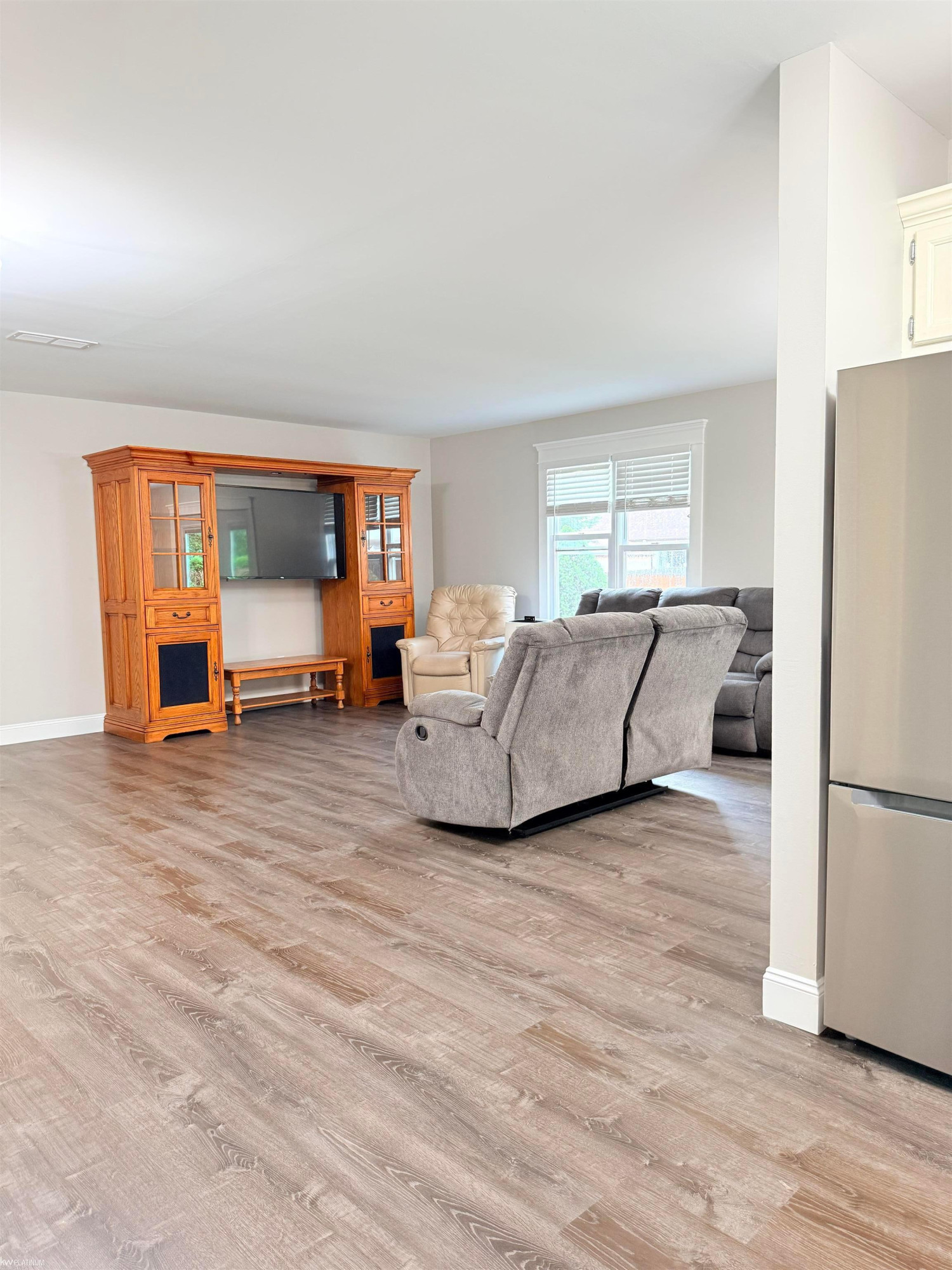 3290 Sapphire Lane, MI 48059 — Photo 18