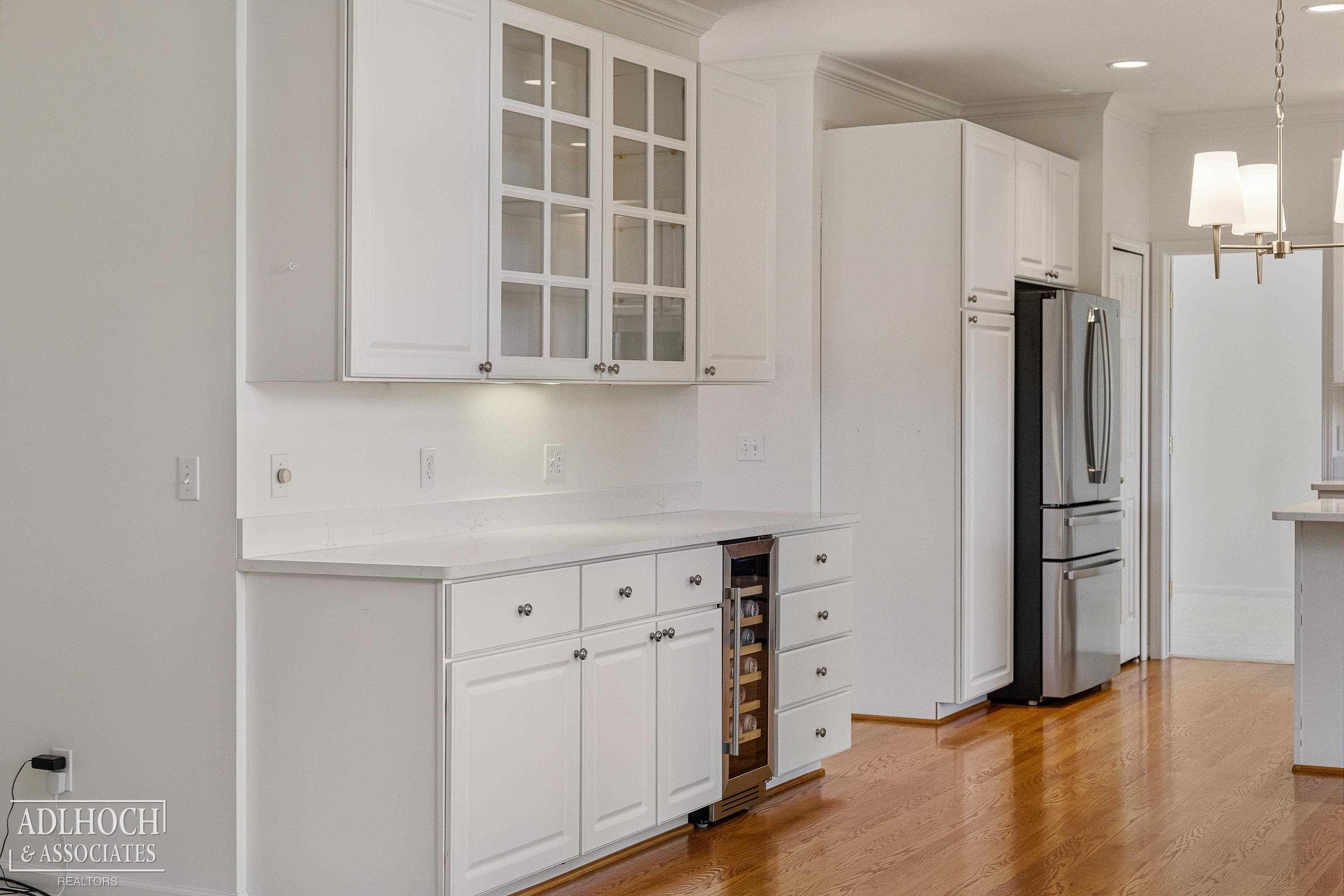 21473 Goethe Street, Grosse Pointe Woods, MI 48236 — Photo 8