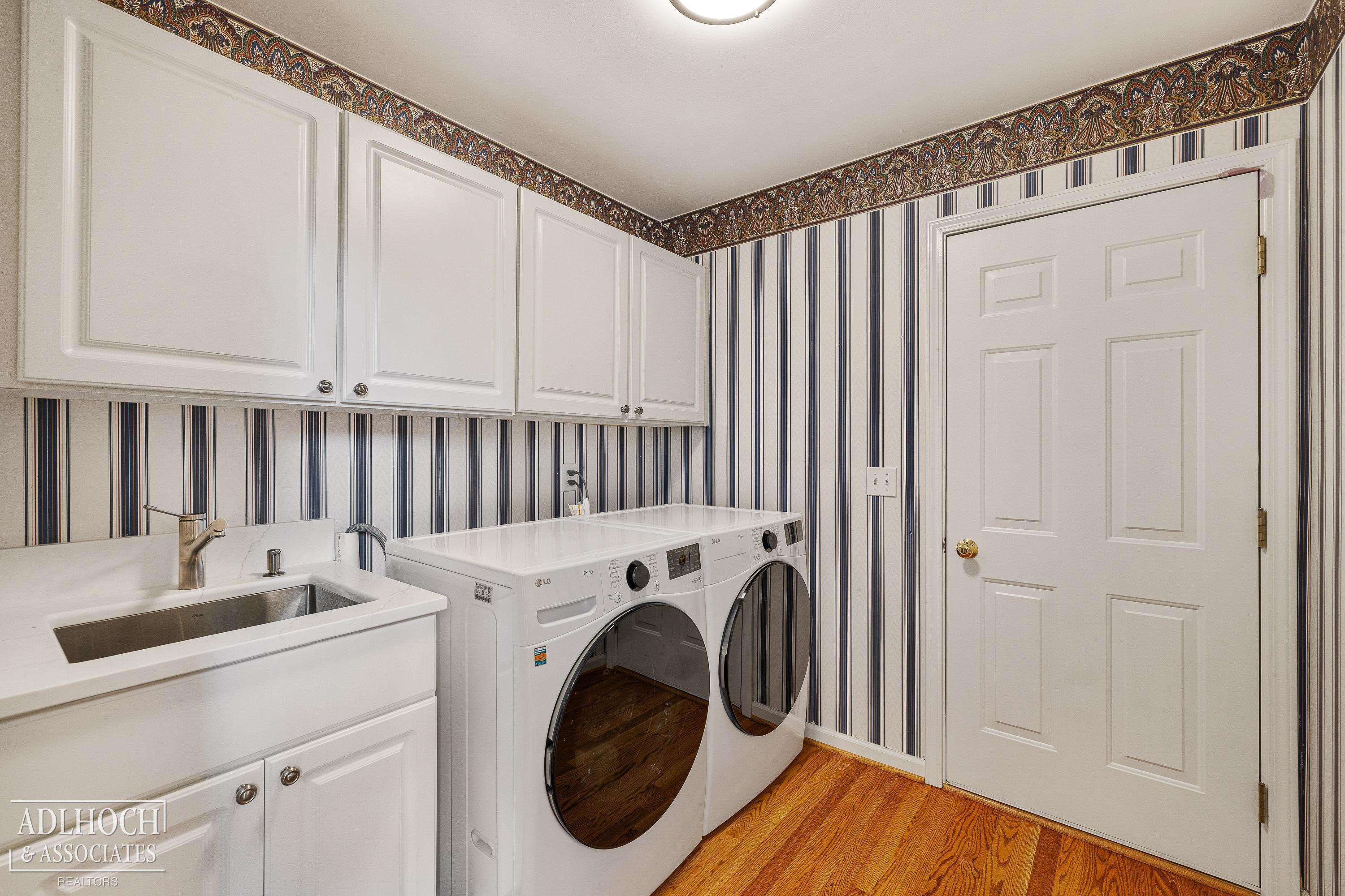 21473 Goethe Street, Grosse Pointe Woods, MI 48236 — Photo 16