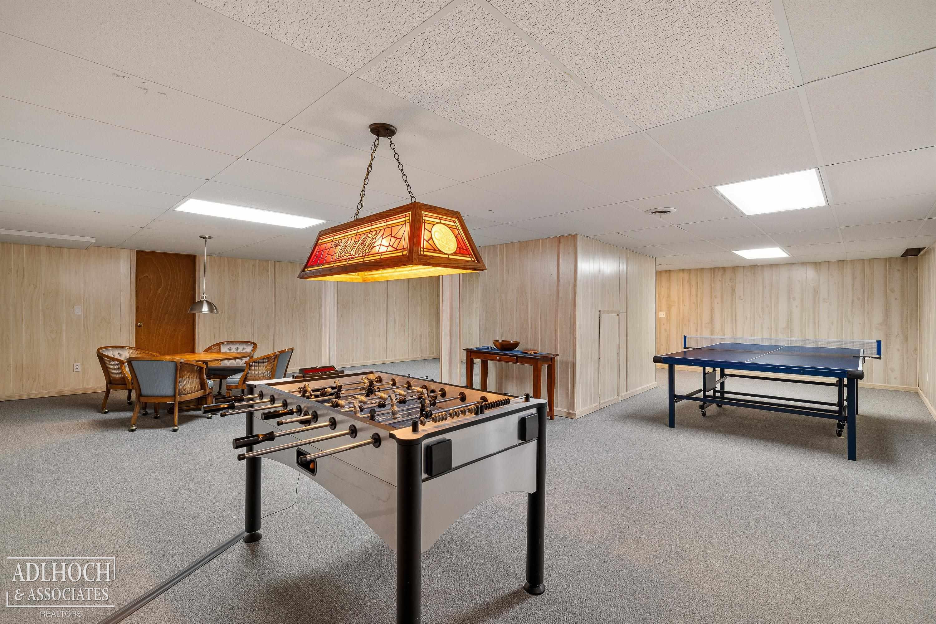 21473 Goethe Street, Grosse Pointe Woods, MI 48236 — Photo 26