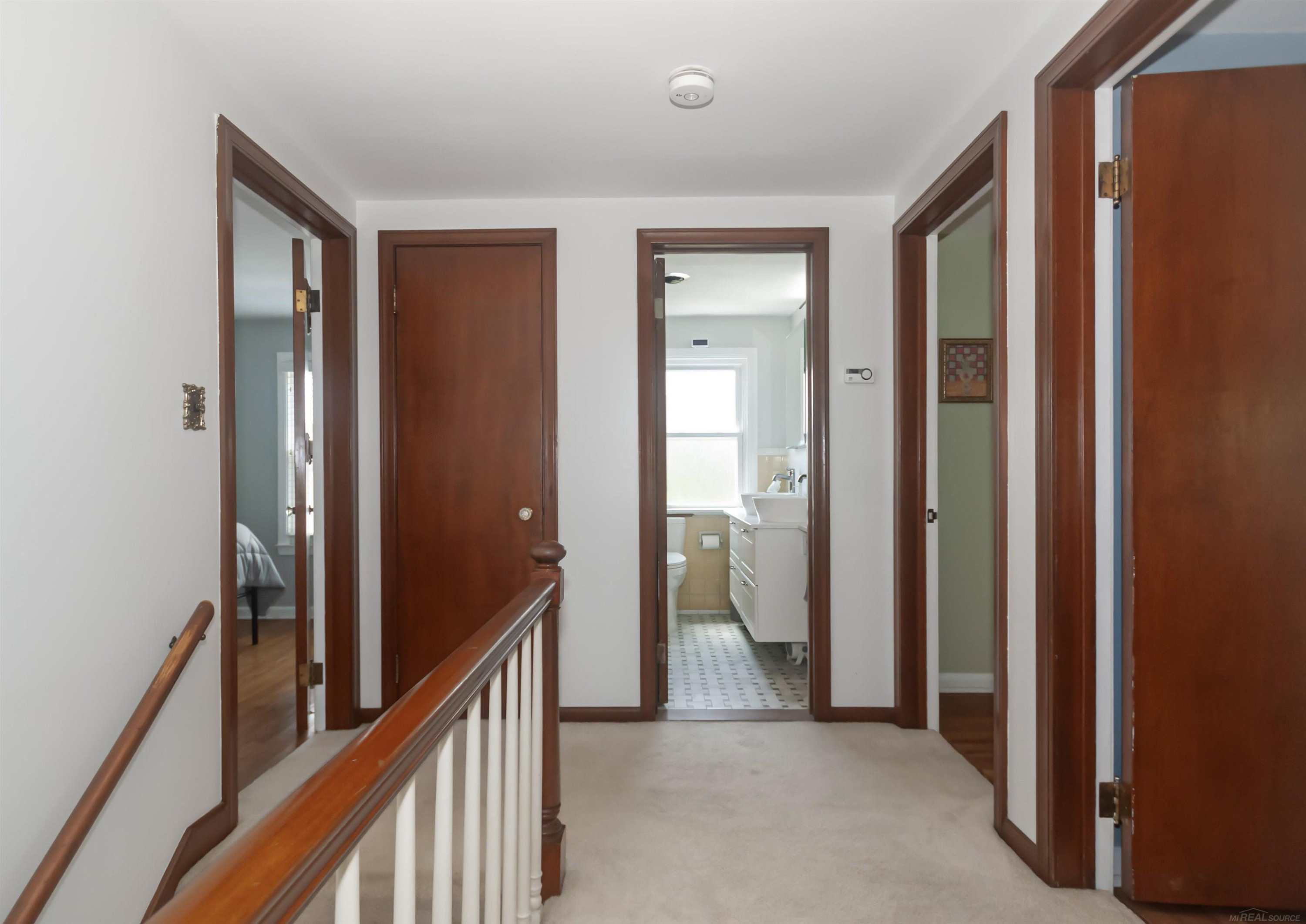 1723 Hawthorne Road, Grosse Pointe Woods, MI 48236 — Photo 23