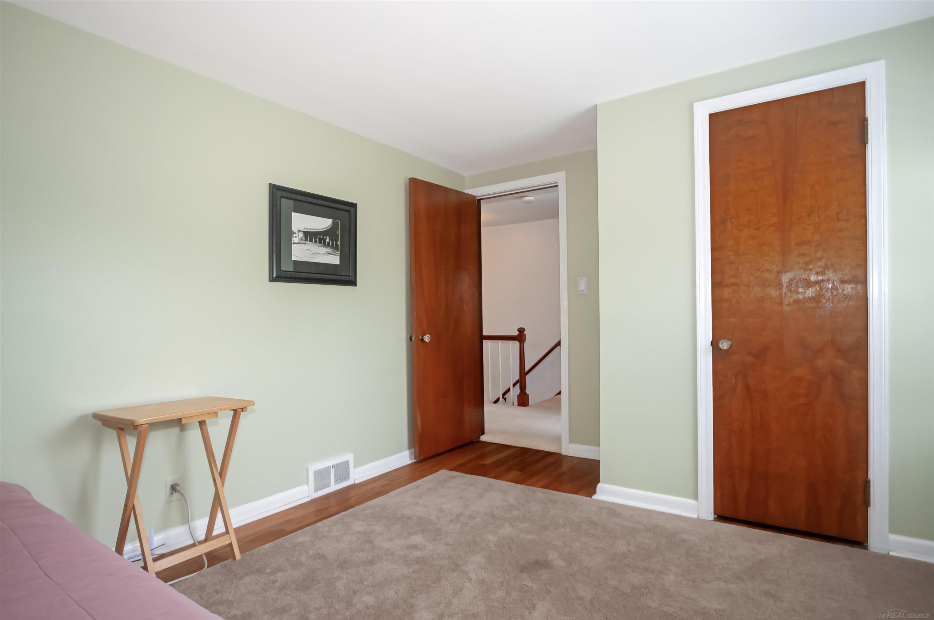 1723 Hawthorne Road, Grosse Pointe Woods, MI 48236 — Photo 33