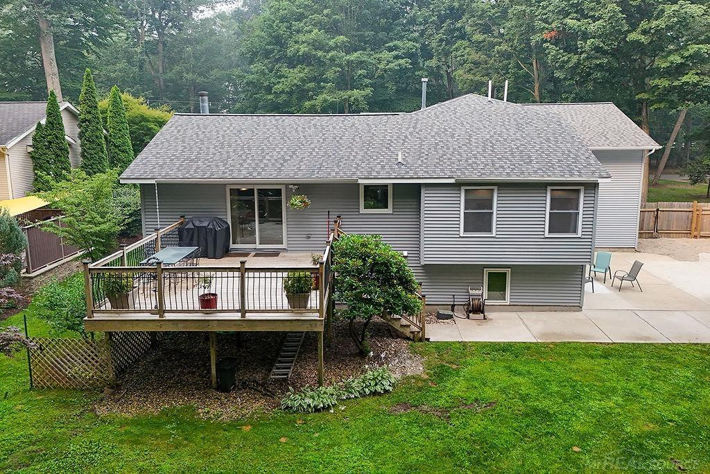 1571 Waukazoo Drive, Holland, MI 49424 — Photo 38