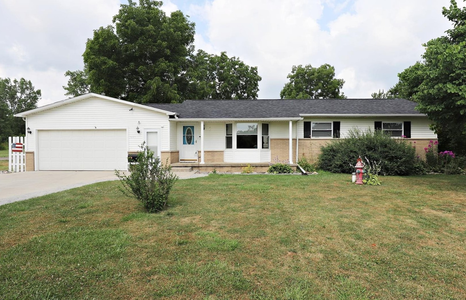 7437 N Linden Road, Mount Morris, MI 48458