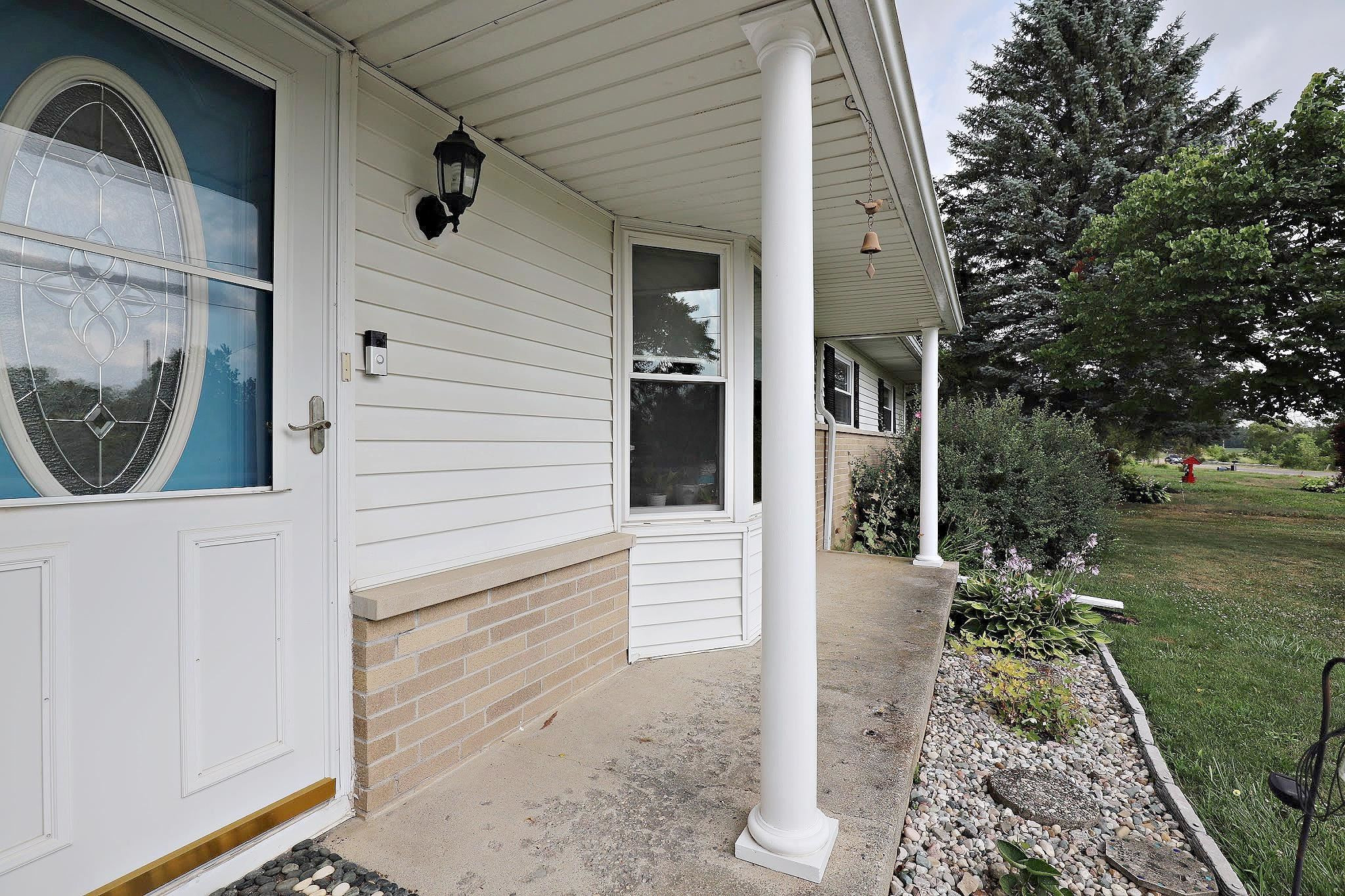 7437 N Linden Road, Mount Morris, MI 48458 — Photo 2