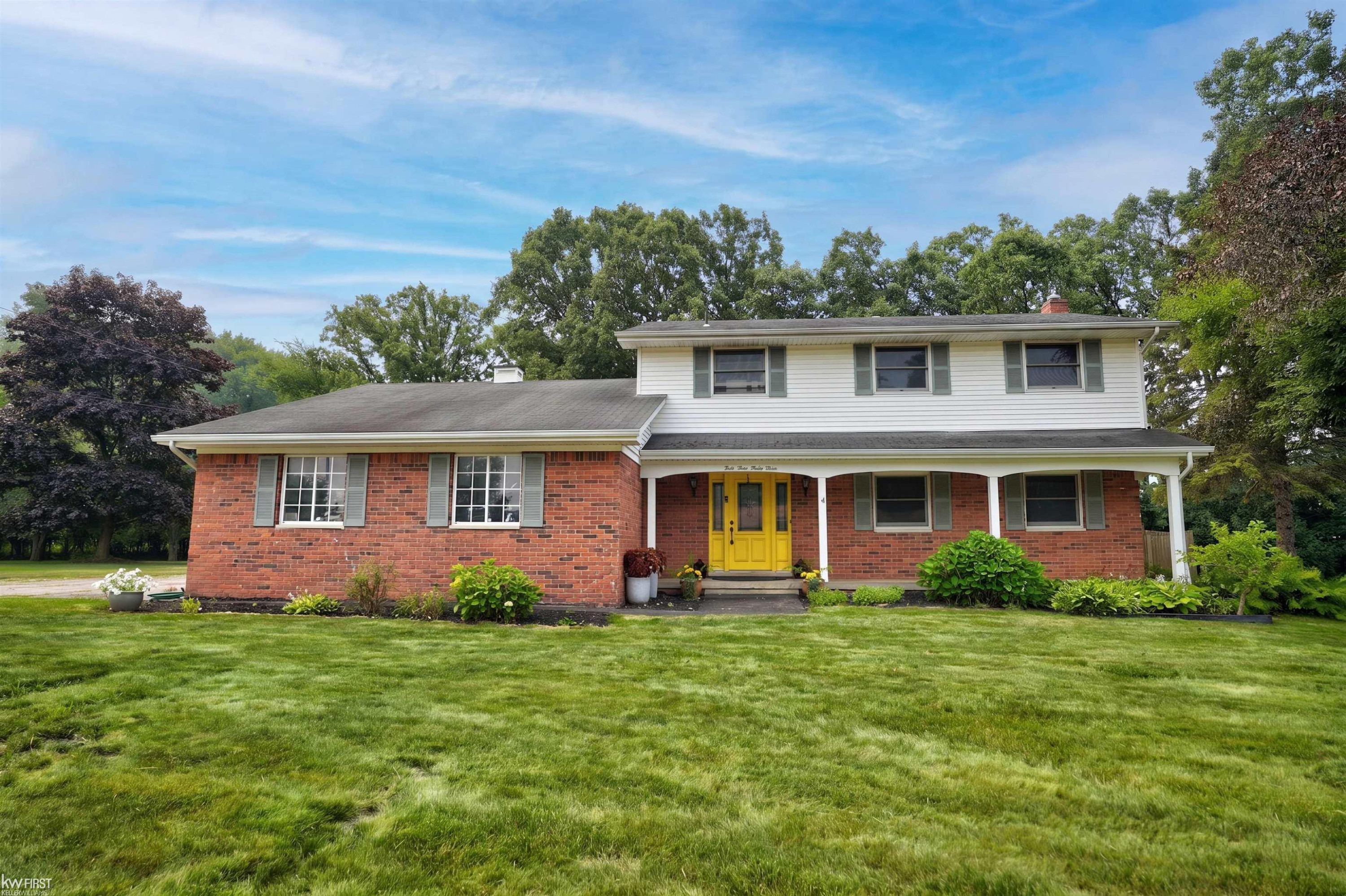 4333 Post Drive, Flint, MI 48532 — Photo 2