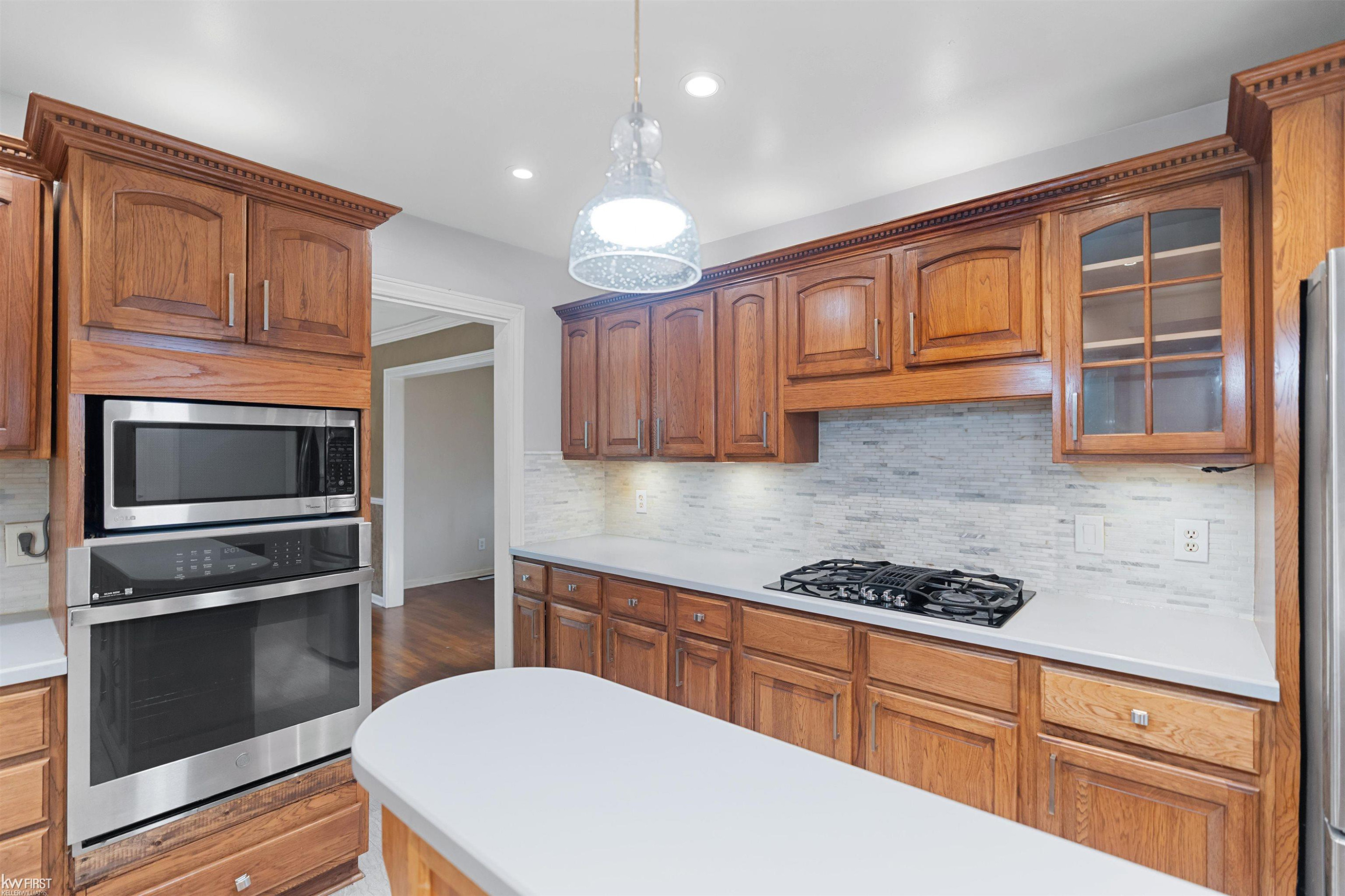 4333 Post Drive, Flint, MI 48532 — Photo 7