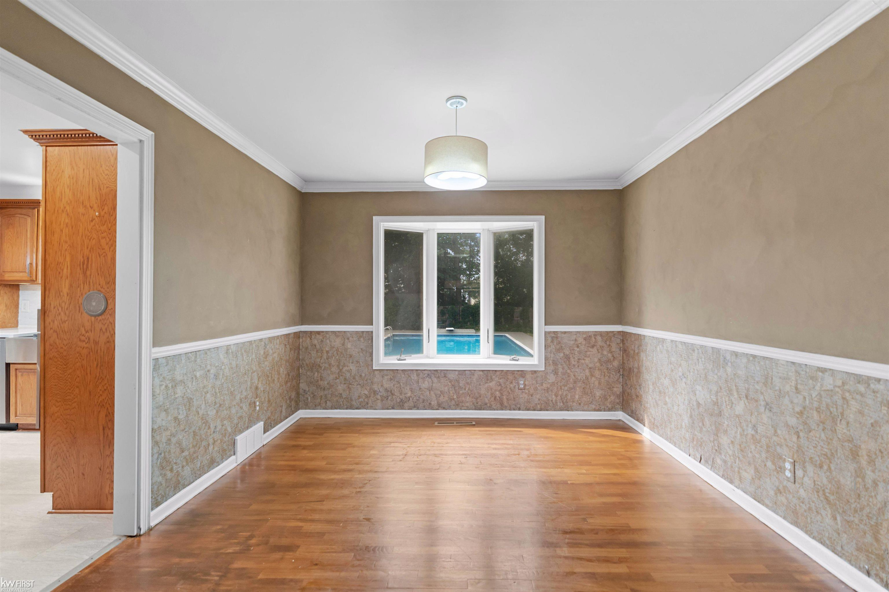 4333 Post Drive, Flint, MI 48532 — Photo 11