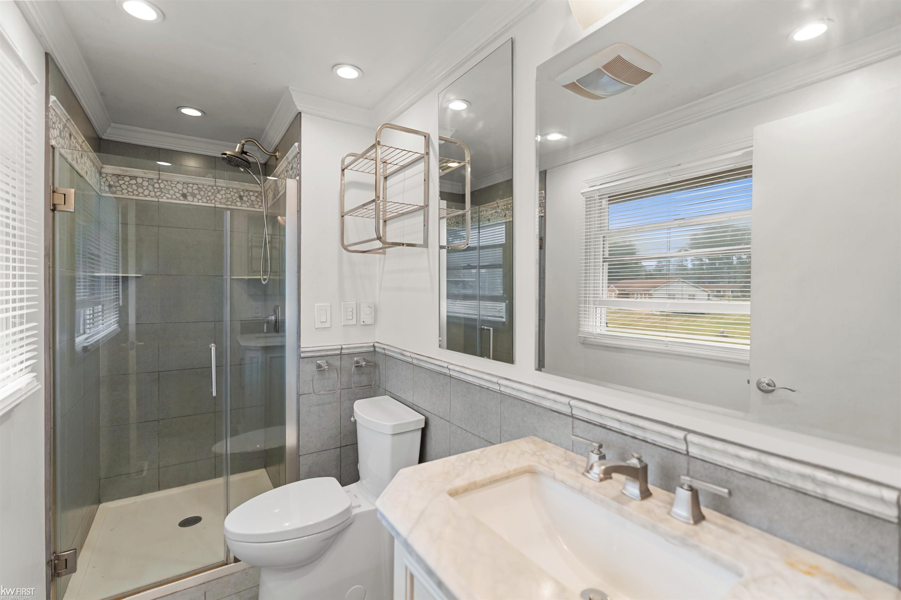4333 Post Drive, Flint, MI 48532 — Photo 22