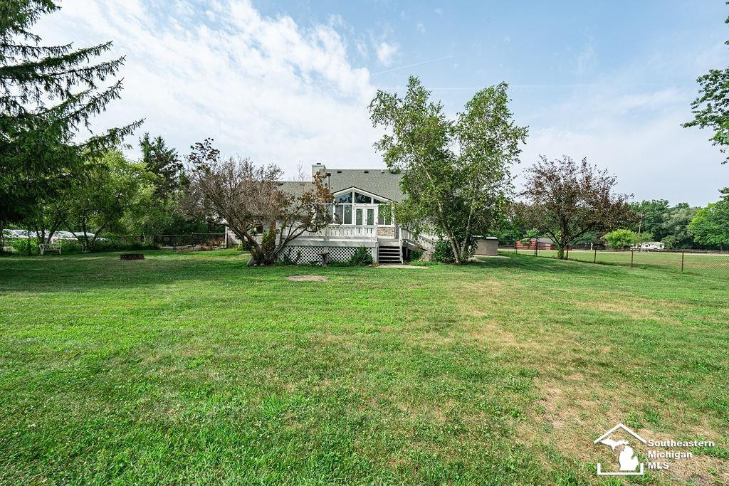 21680 Bell Road, New Boston, MI 48164 — Photo 36