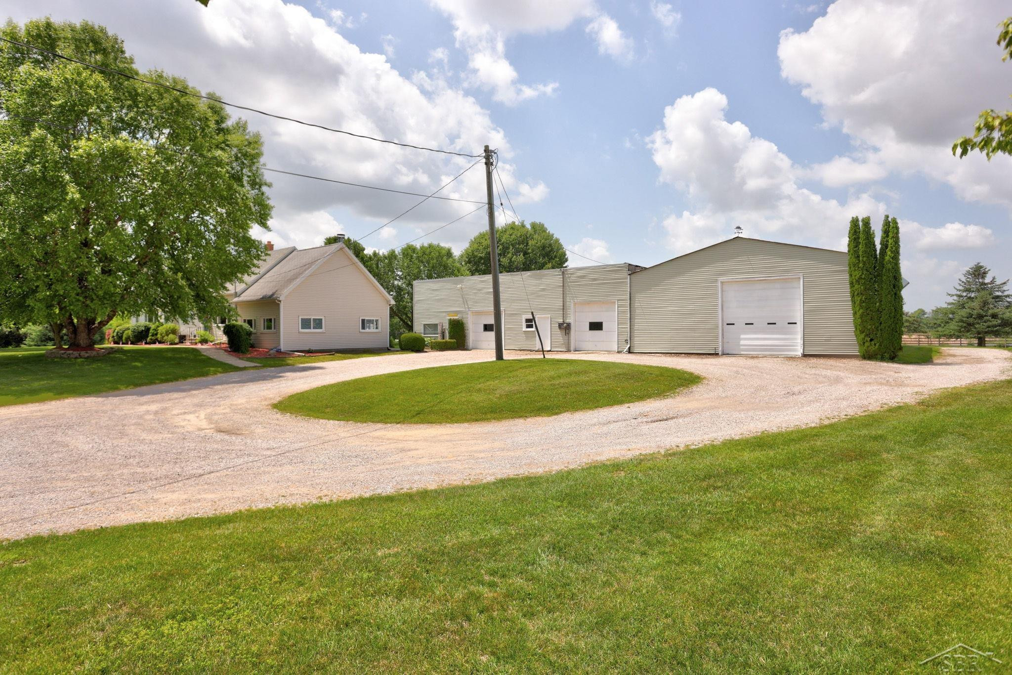 7165 Hospital Road, Freeland, MI 48623 — Photo 2