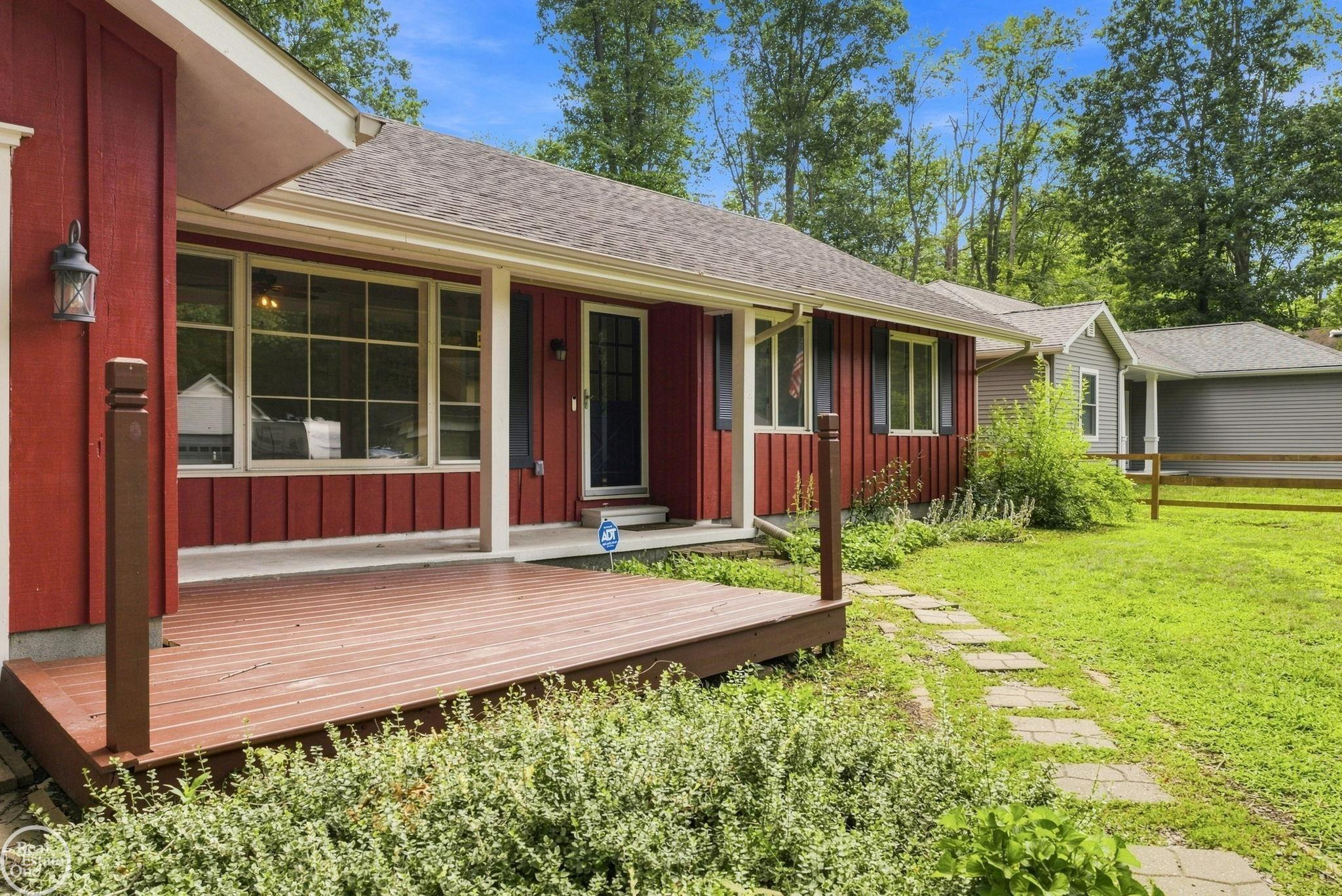 4247 Old Forge Drive, MI 48059 — Photo 5