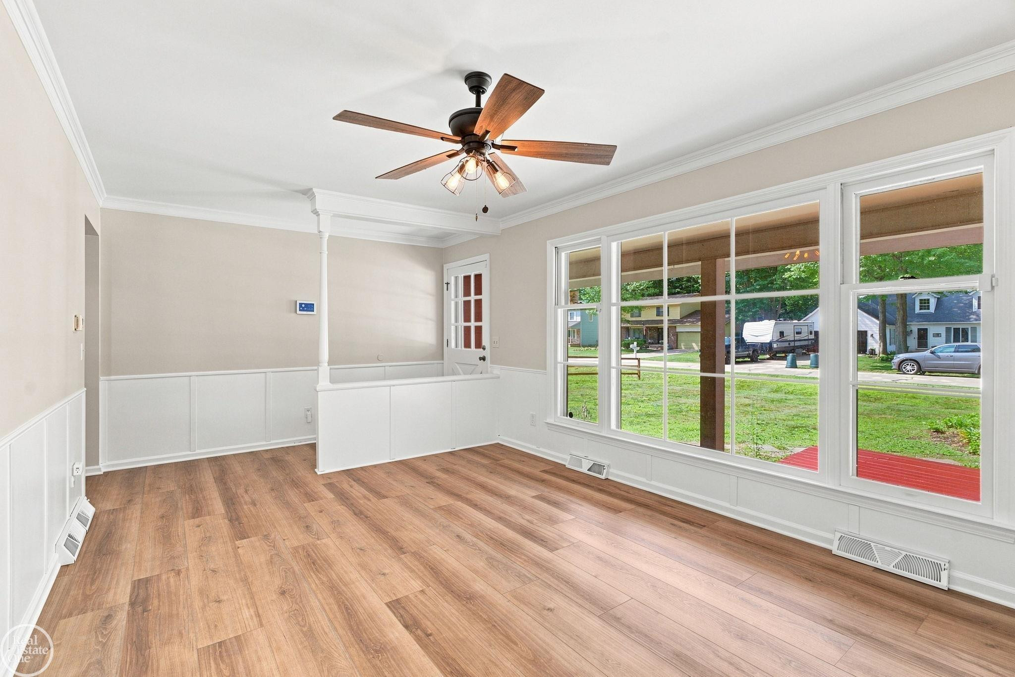 4247 Old Forge Drive, MI 48059 — Photo 16