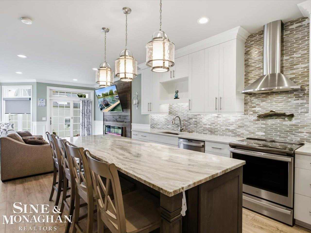 9976 Tashmoo Lane, MI 48001 — Photo 13