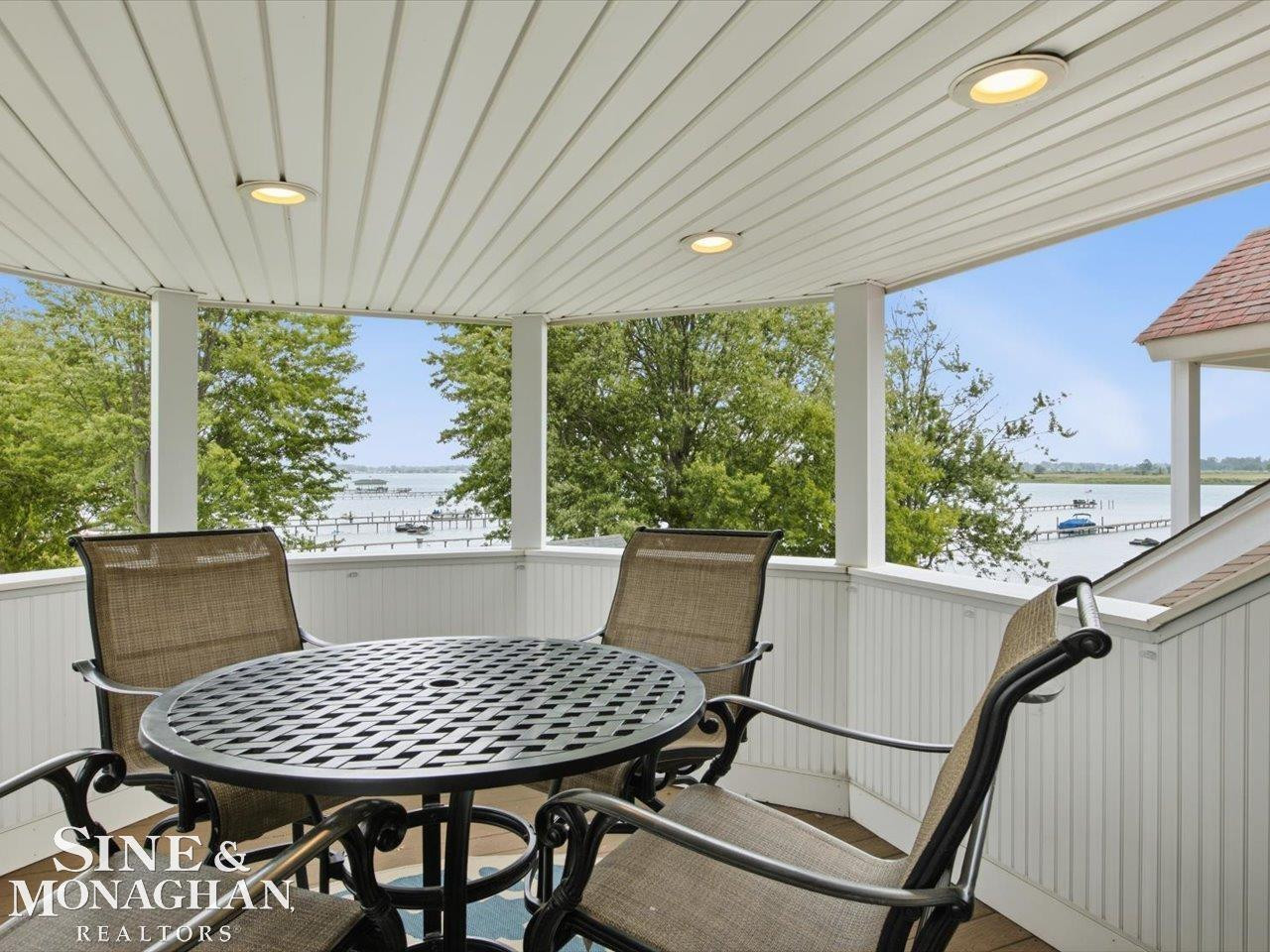 9976 Tashmoo Lane, MI 48001 — Photo 32