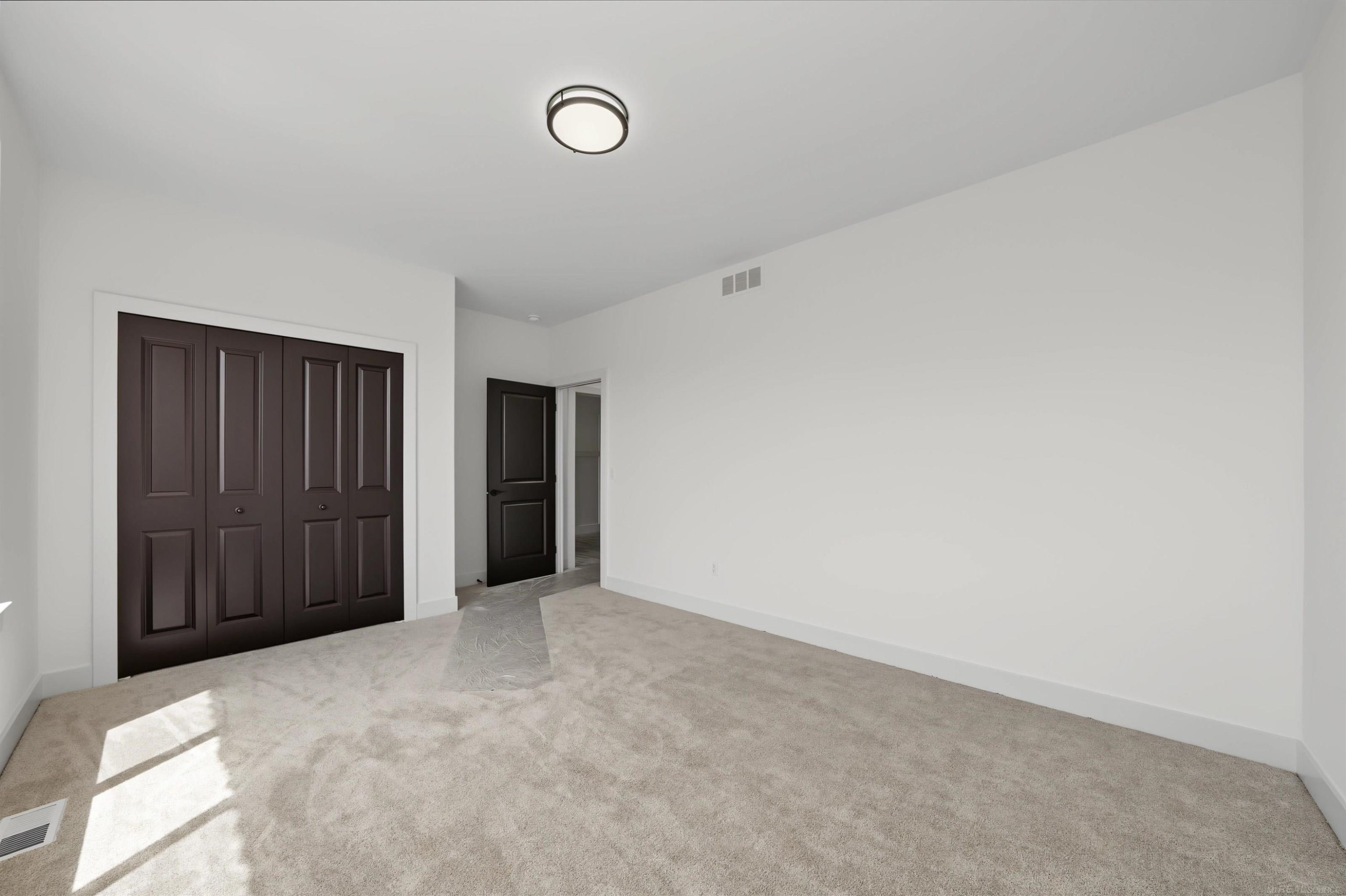 1073 Williamson Circle, Pontiac, MI 48340 — Photo 22