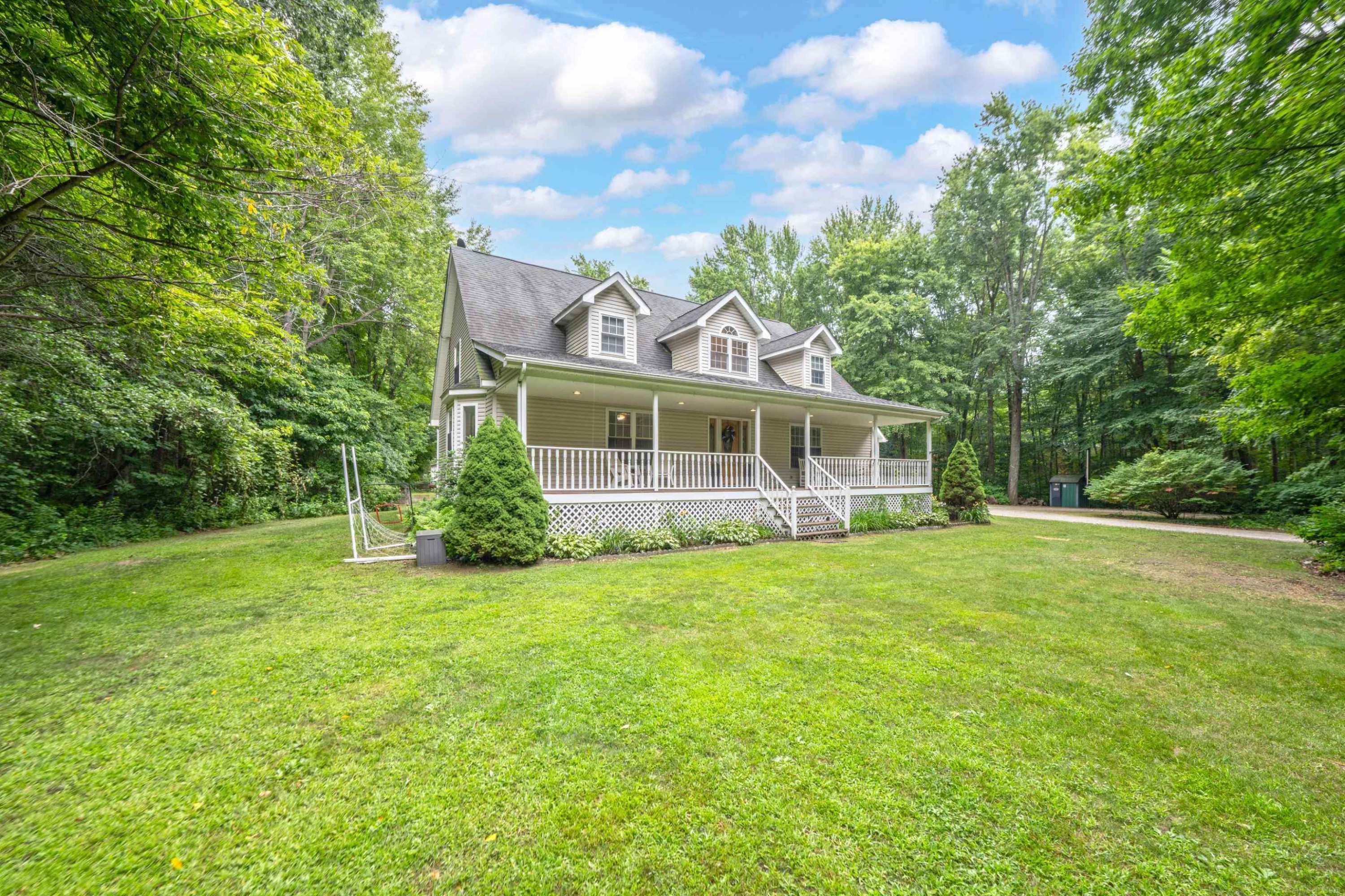 8501 Morrow Road, Algonac, MI 48001 — Photo 3