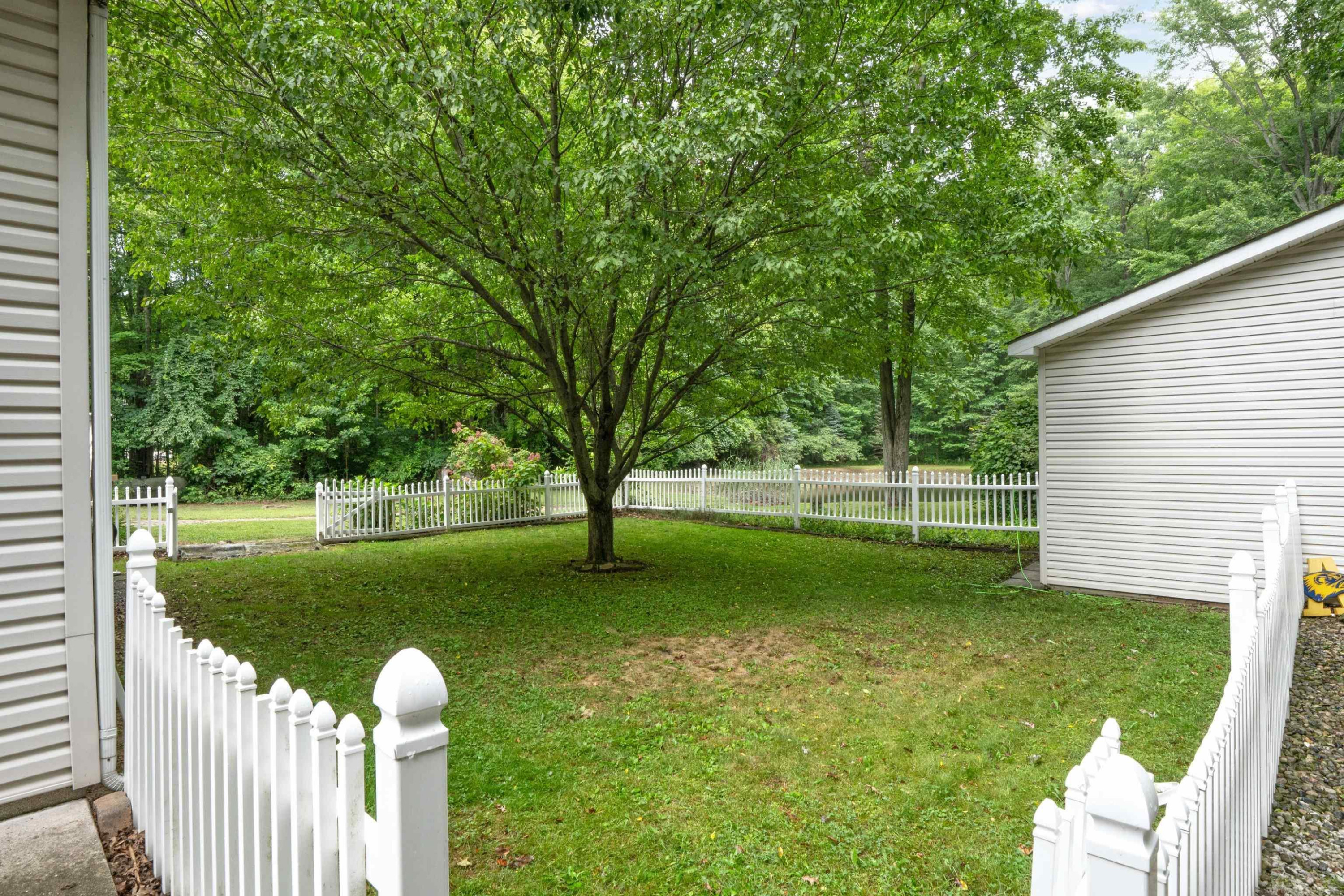 8501 Morrow Road, Algonac, MI 48001 — Photo 45