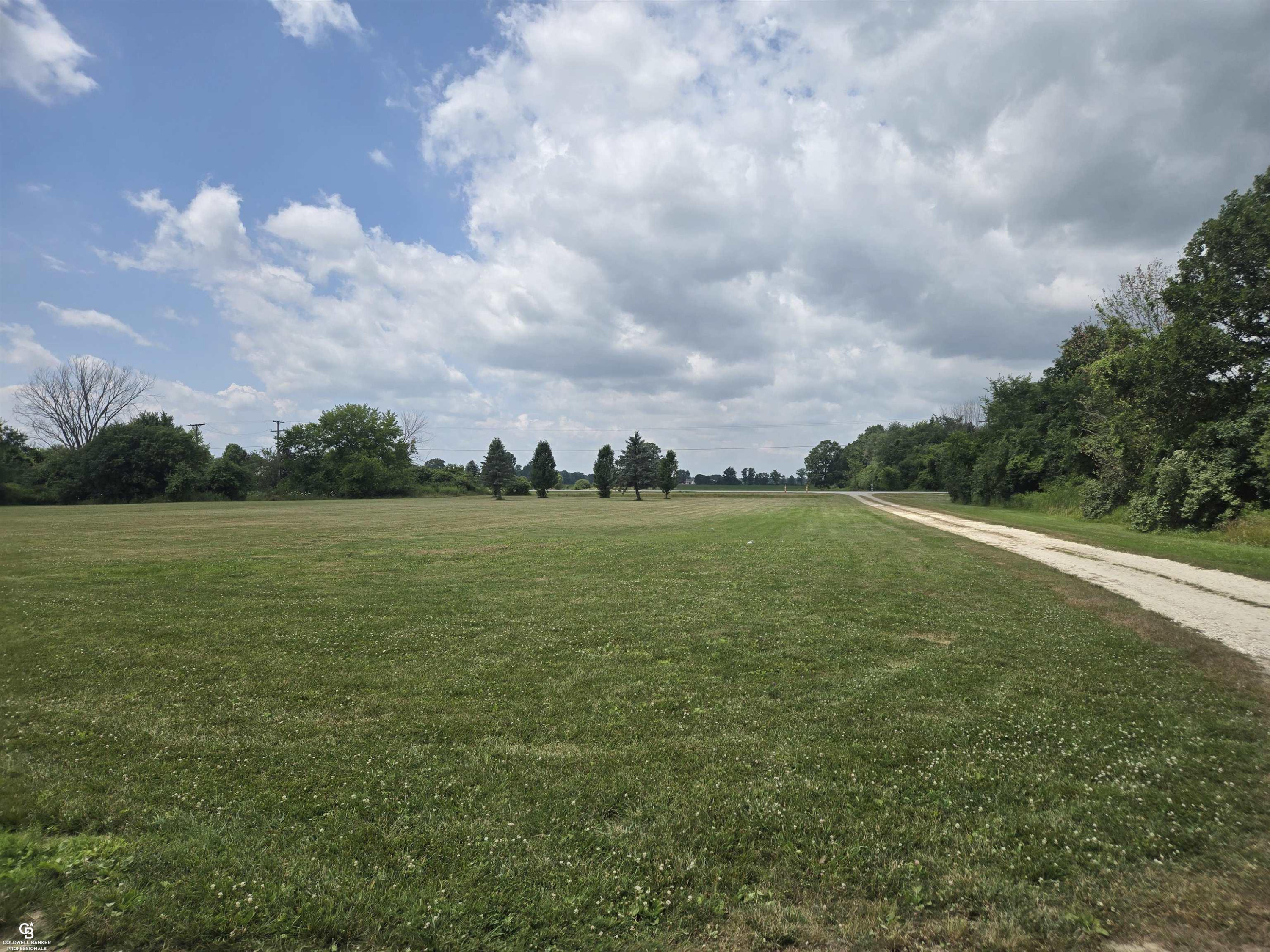 5350 Emmett Road, Emmett, MI 48022 — Photo 11